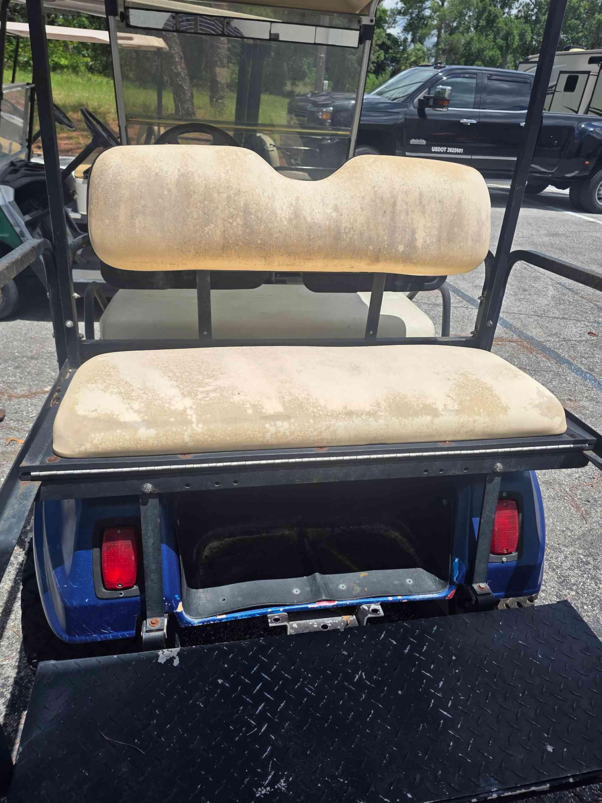 1995 Club Car DS Metallic Blue Onyx image 4