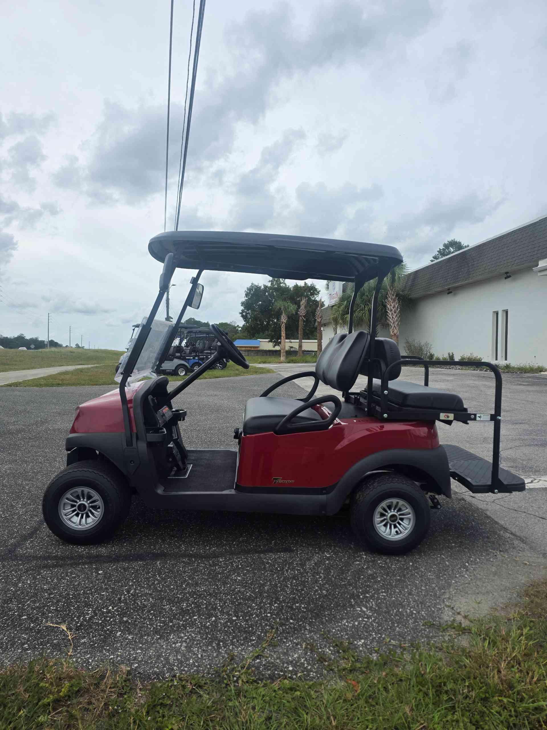 2024 Club Car Tempo Candy Apple Red image 2