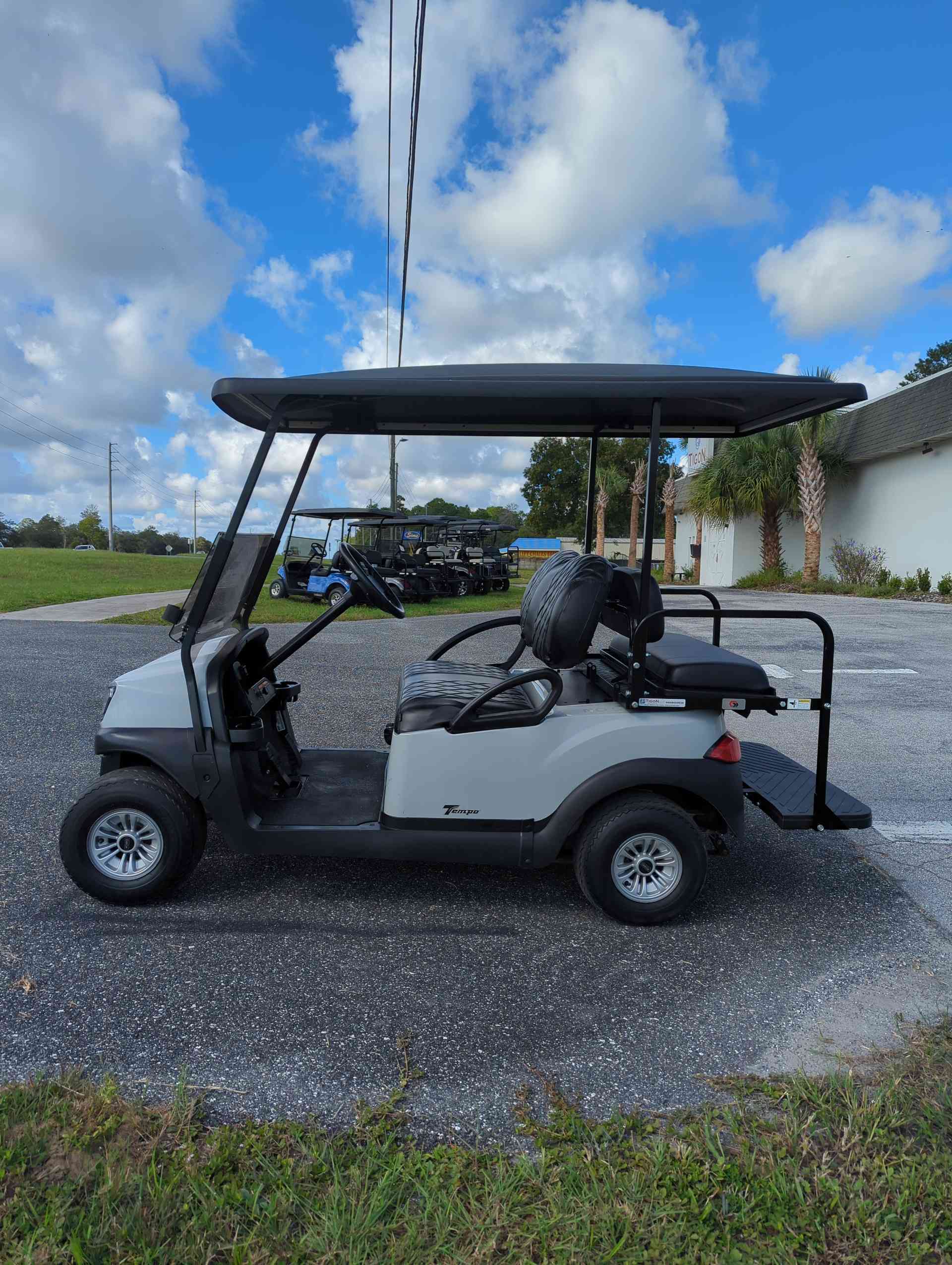 2020 Club Car Tempo Matte Titanium Gray image 2