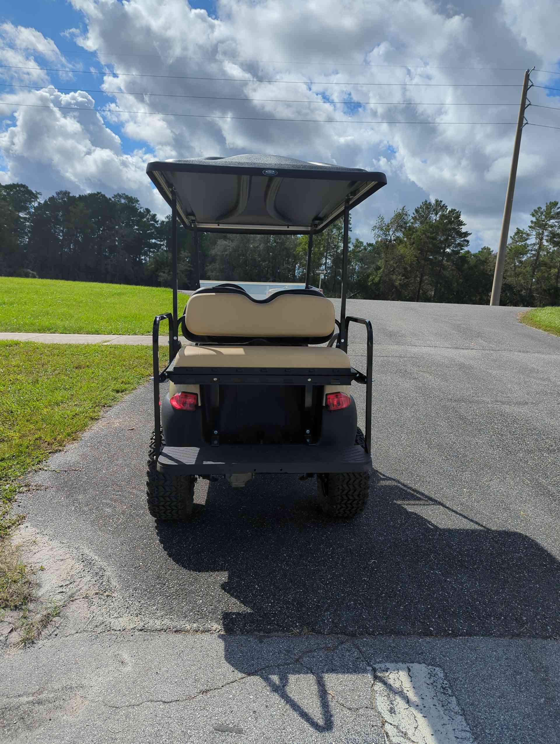 2021 Club Car Tempo Beige image 4