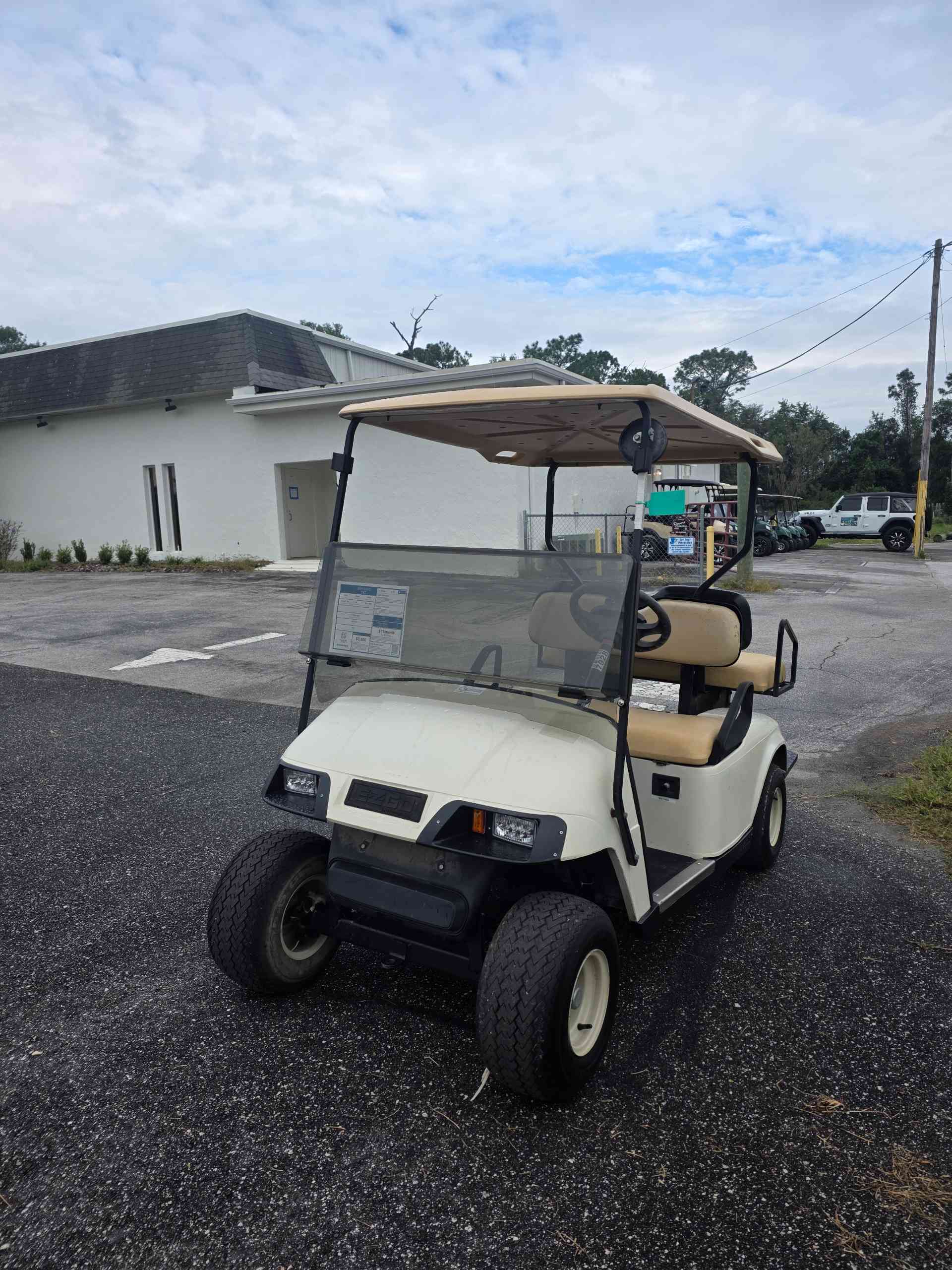 2008 EZGO TXT White