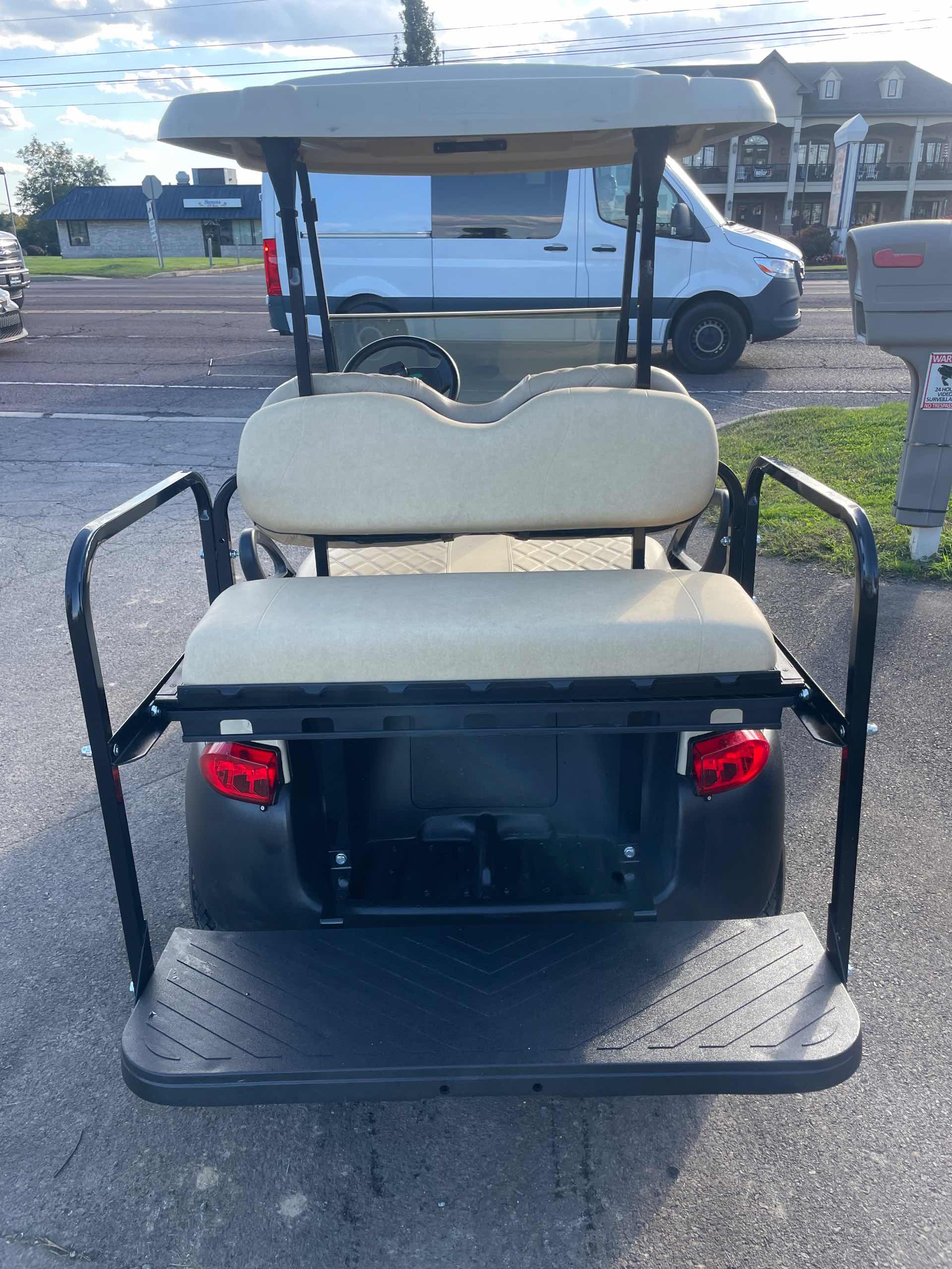 2018 Club Car Precedent Beige image 4