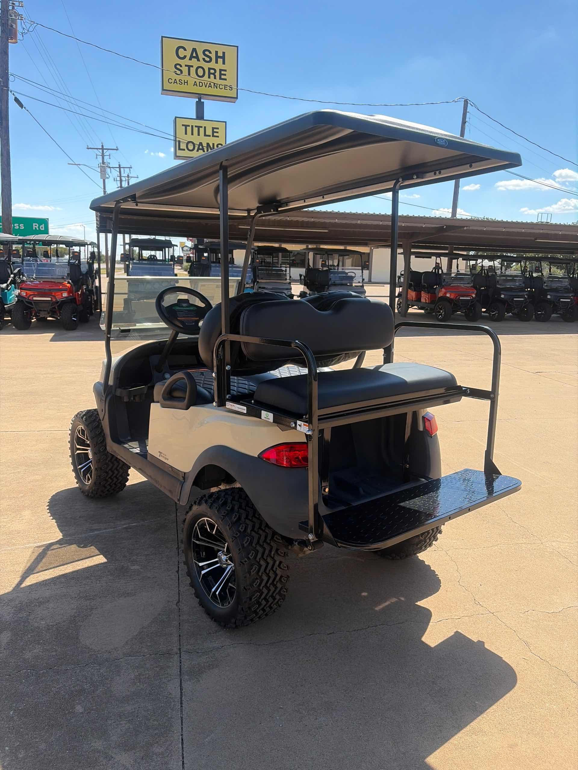 2020 Club Car Tempo Beige image 3