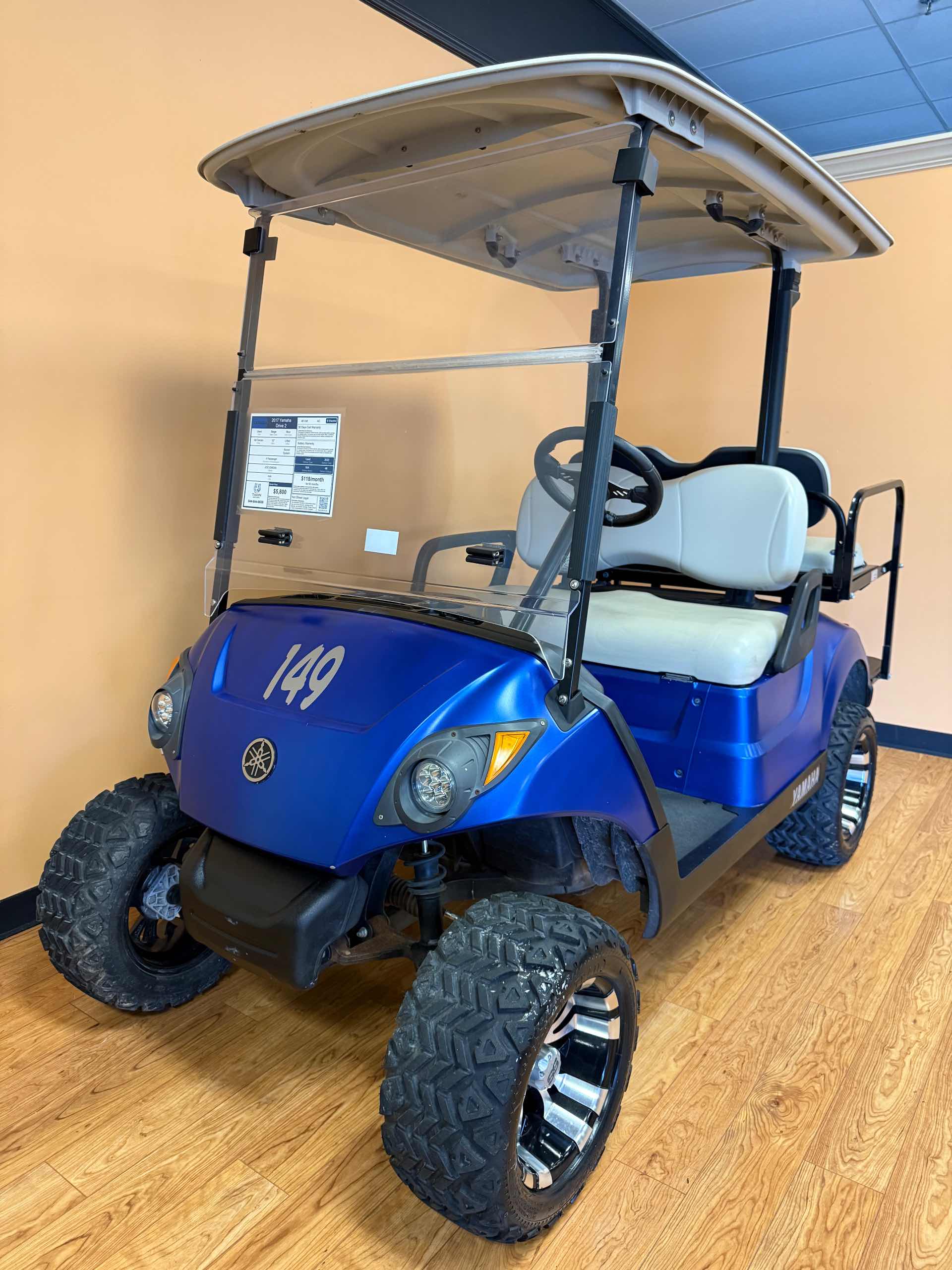 2017 Yamaha Drive 2 Golf Cart in Blue
