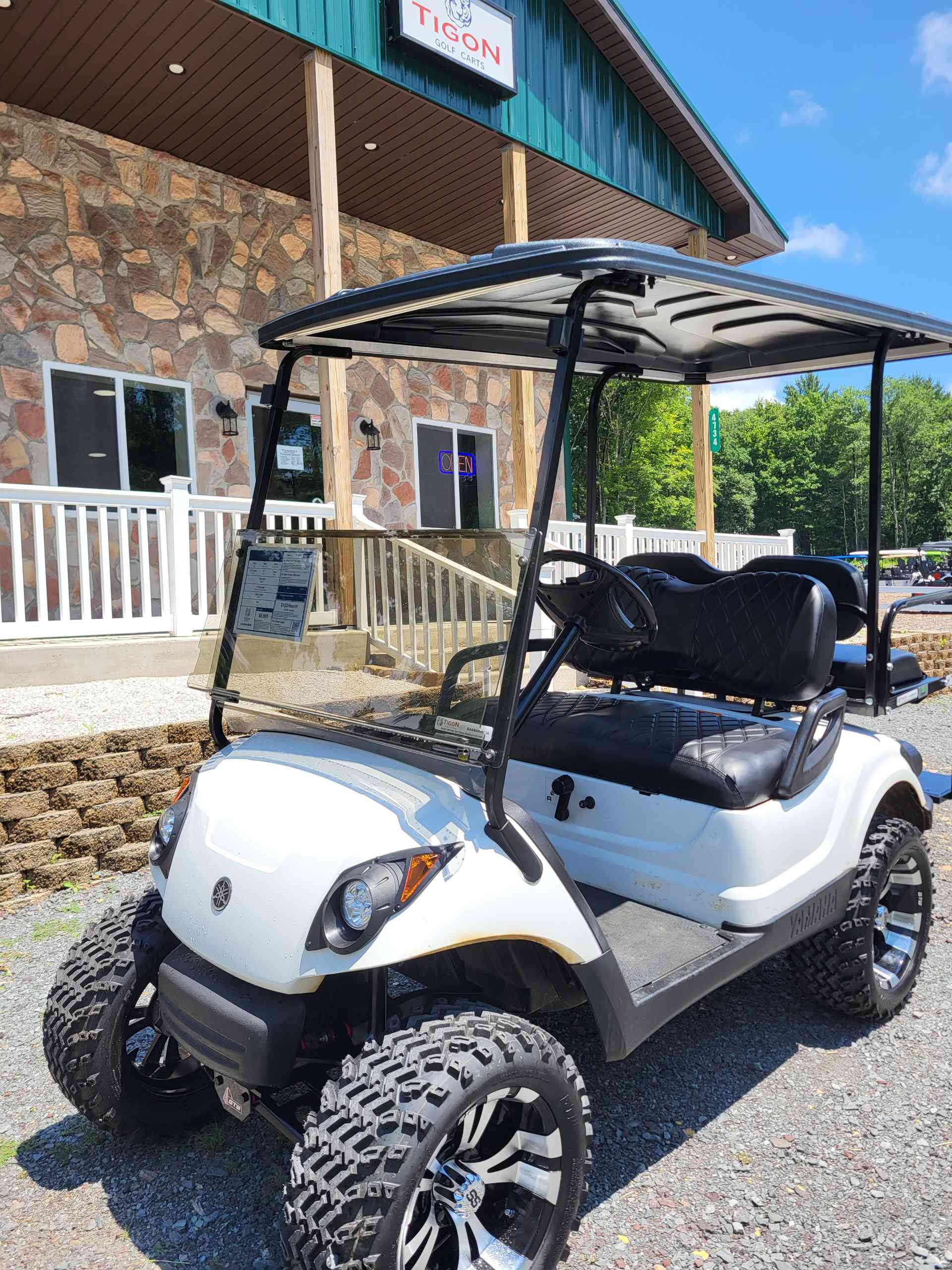 2013 Yamaha G29 Golf Cart in White
