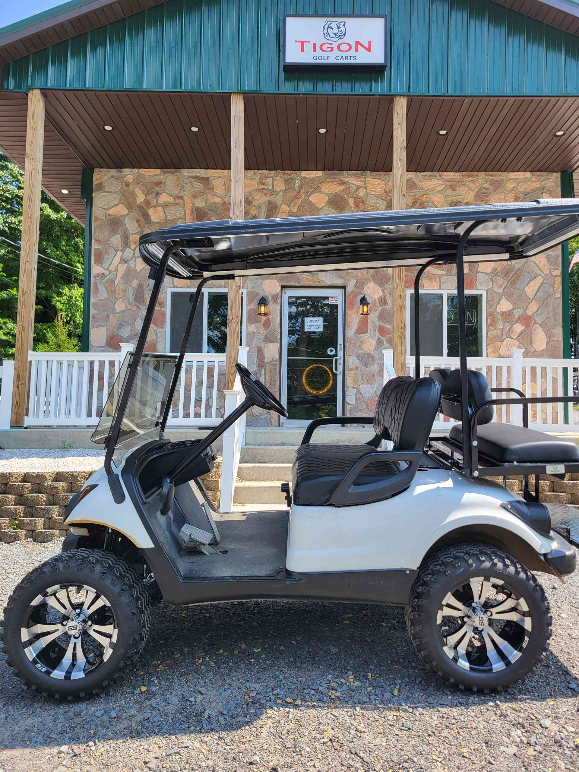 2013 Yamaha G29 White golf cart in White — photo 2 of 4, Long Pond, PA