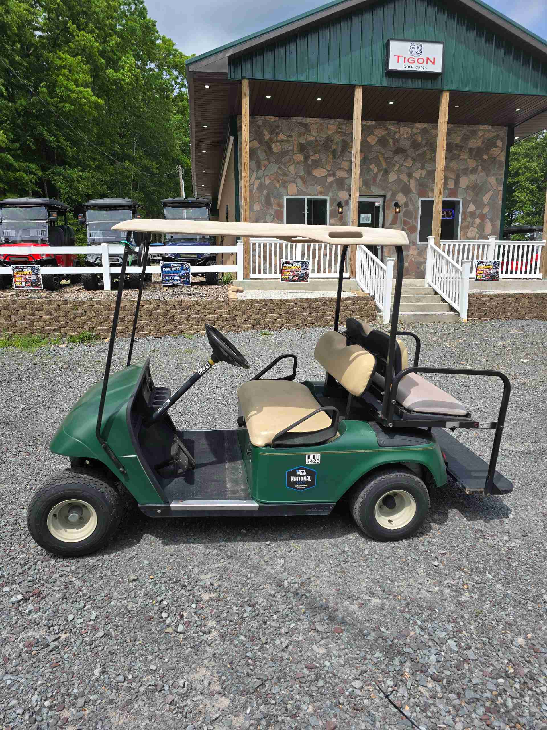 2007 EZGO TXT Green image 2