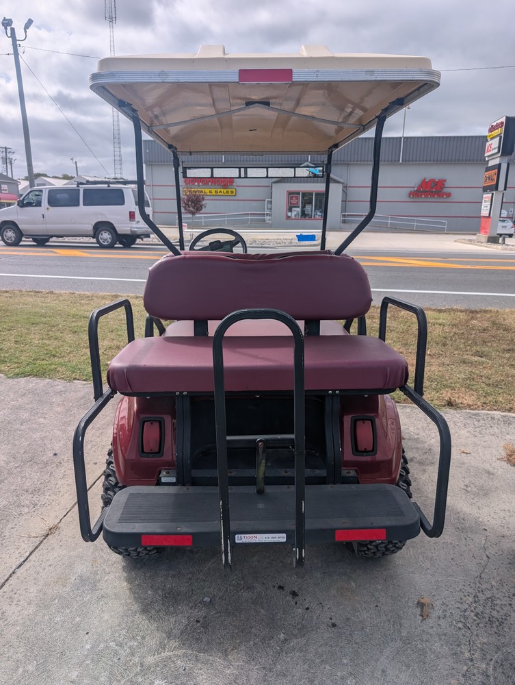 1998 Club Car DS Red image 4