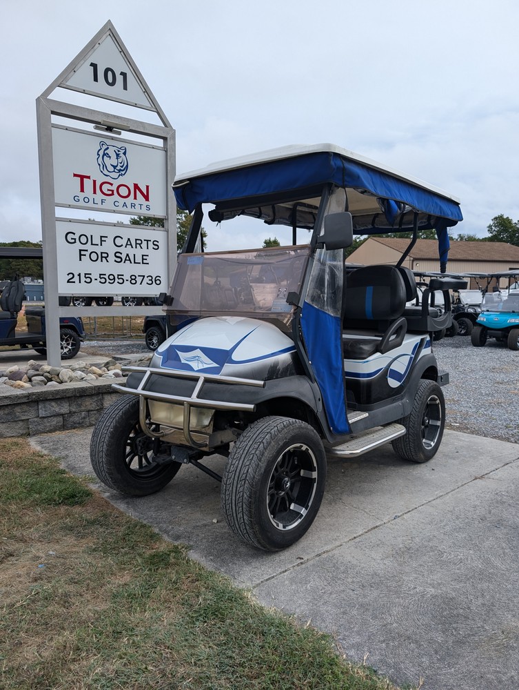 2011 Club Car Precedent Golf Cart in White