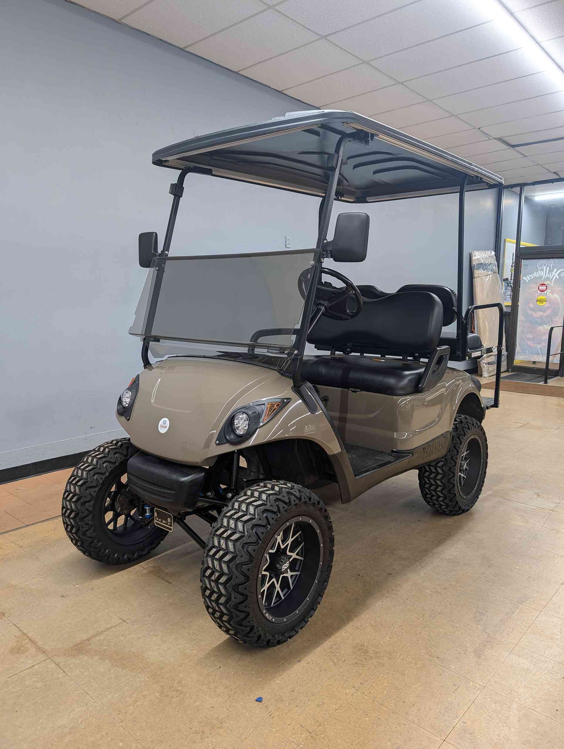 2013 Yamaha G29 Golf Cart in Brown