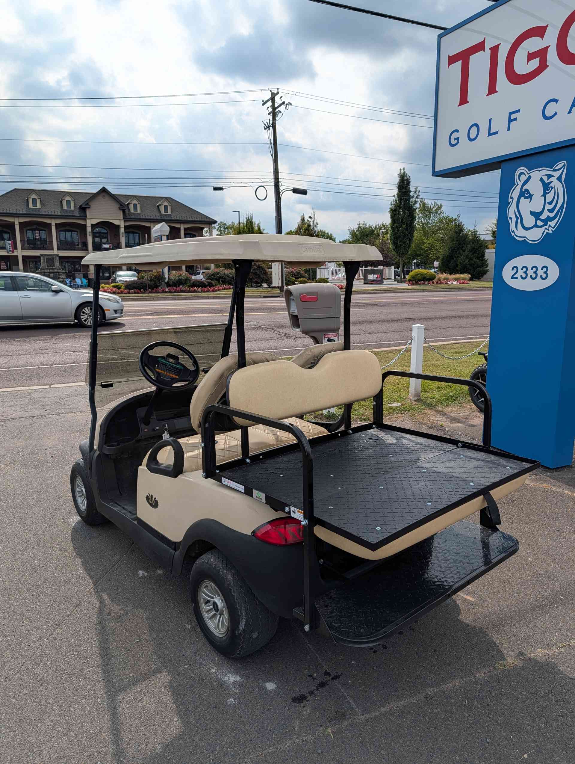 2018 Club Car Precedent Beige image 4