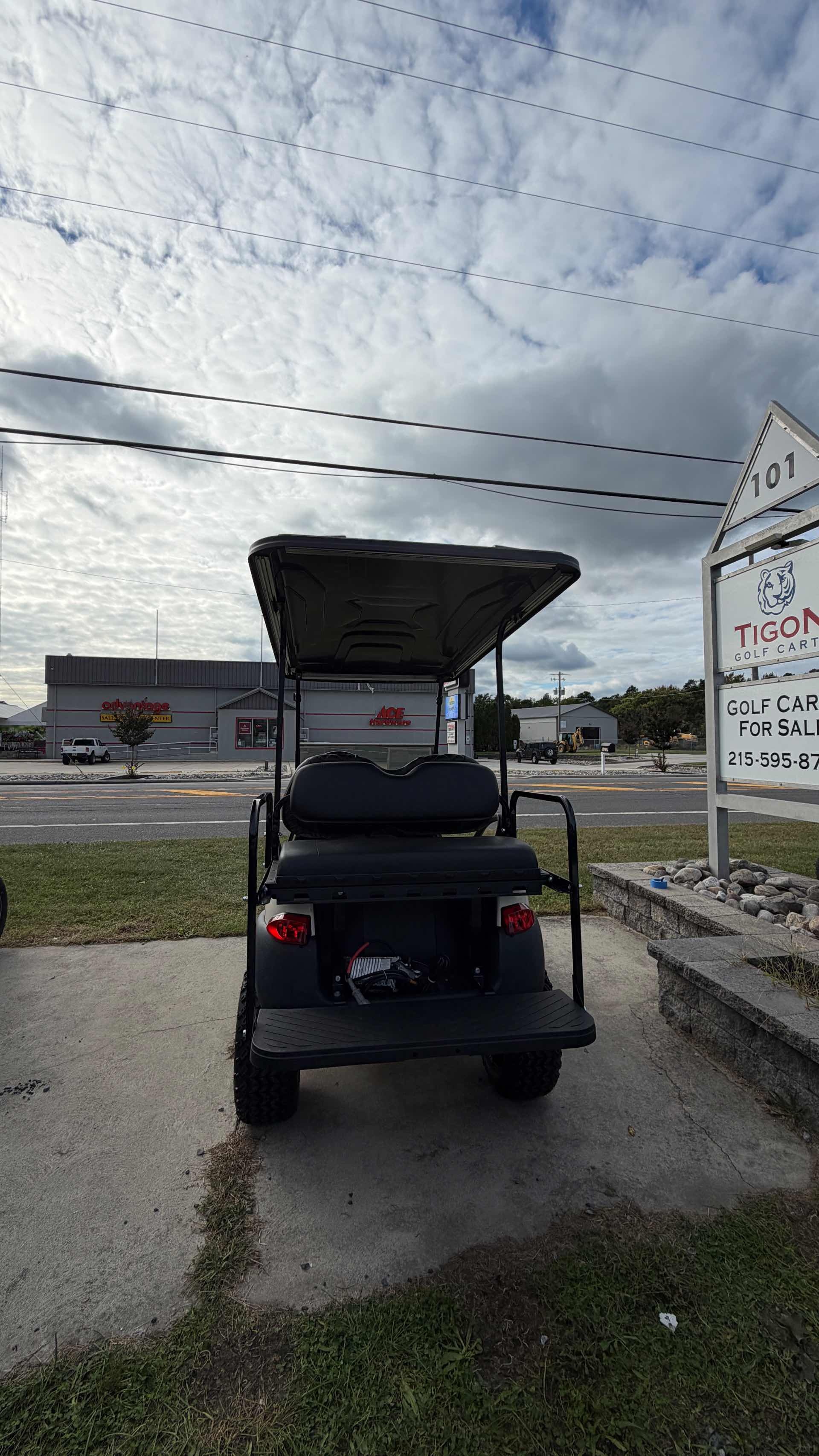 2020 Club Car Tempo Beige image 4