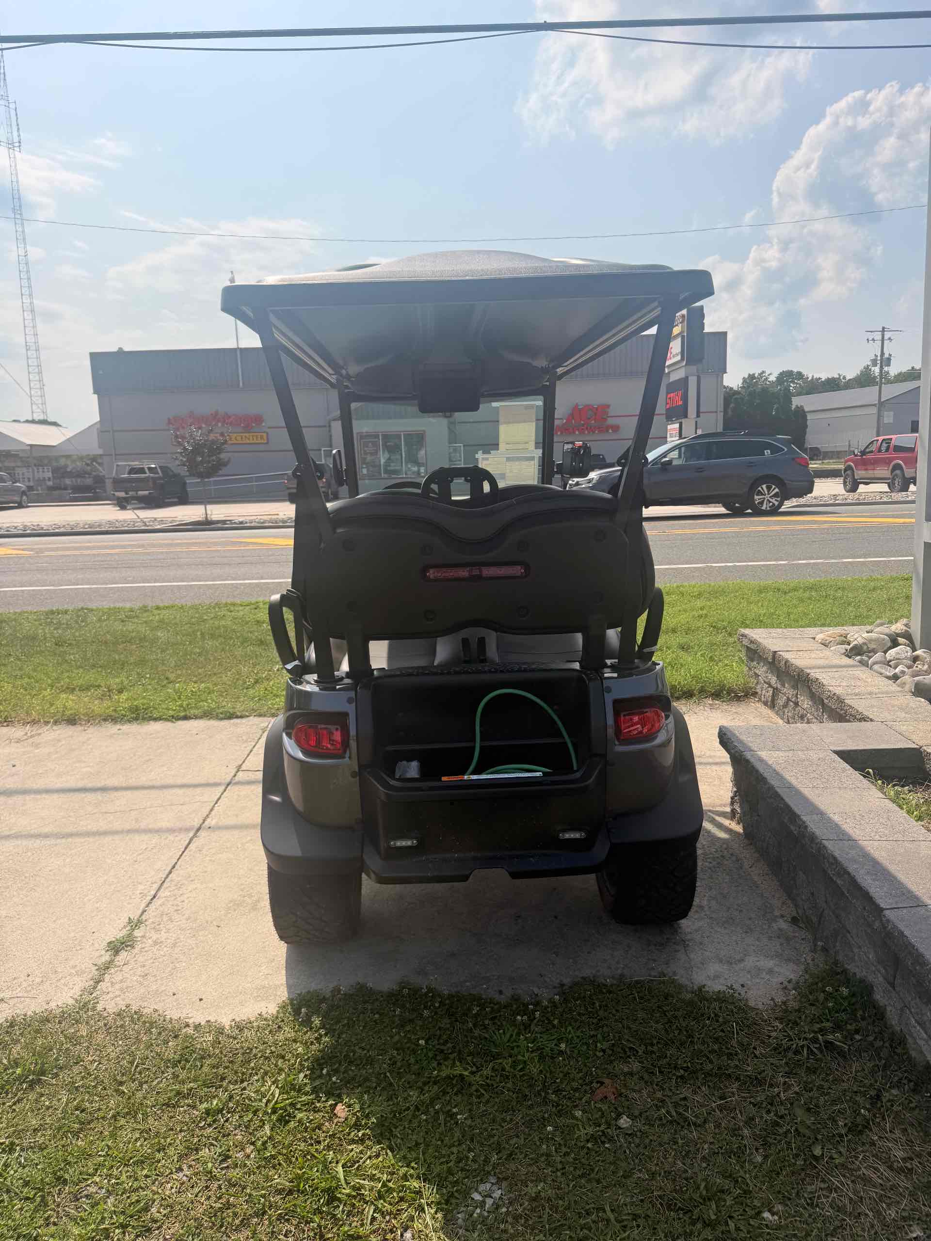 2027 Club Car Onward 4 Forward LSV Midnight Silver image 4