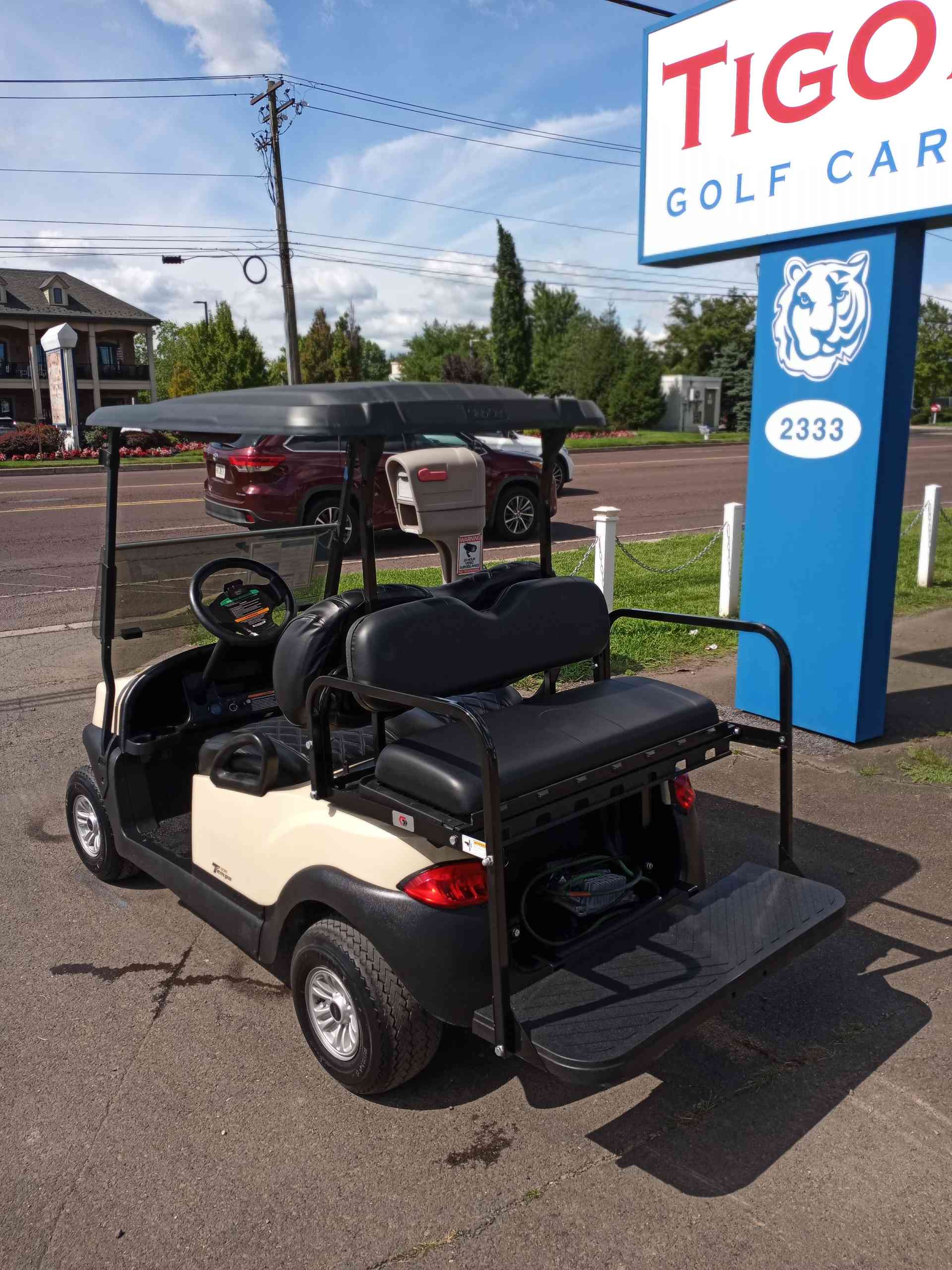 Used 2020 Club Car Tempo Golf Cart in Beige for sale at TIGON Hatfield, PA