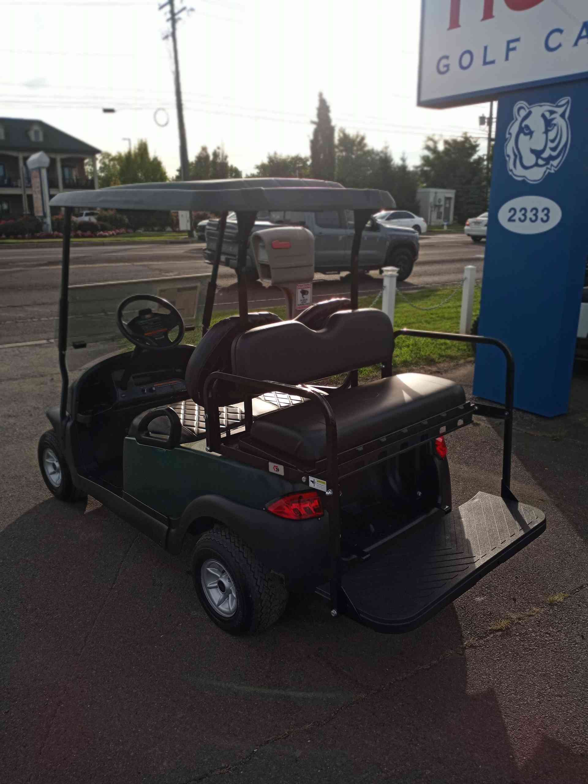 2014 Club Car Precedent Green image 3