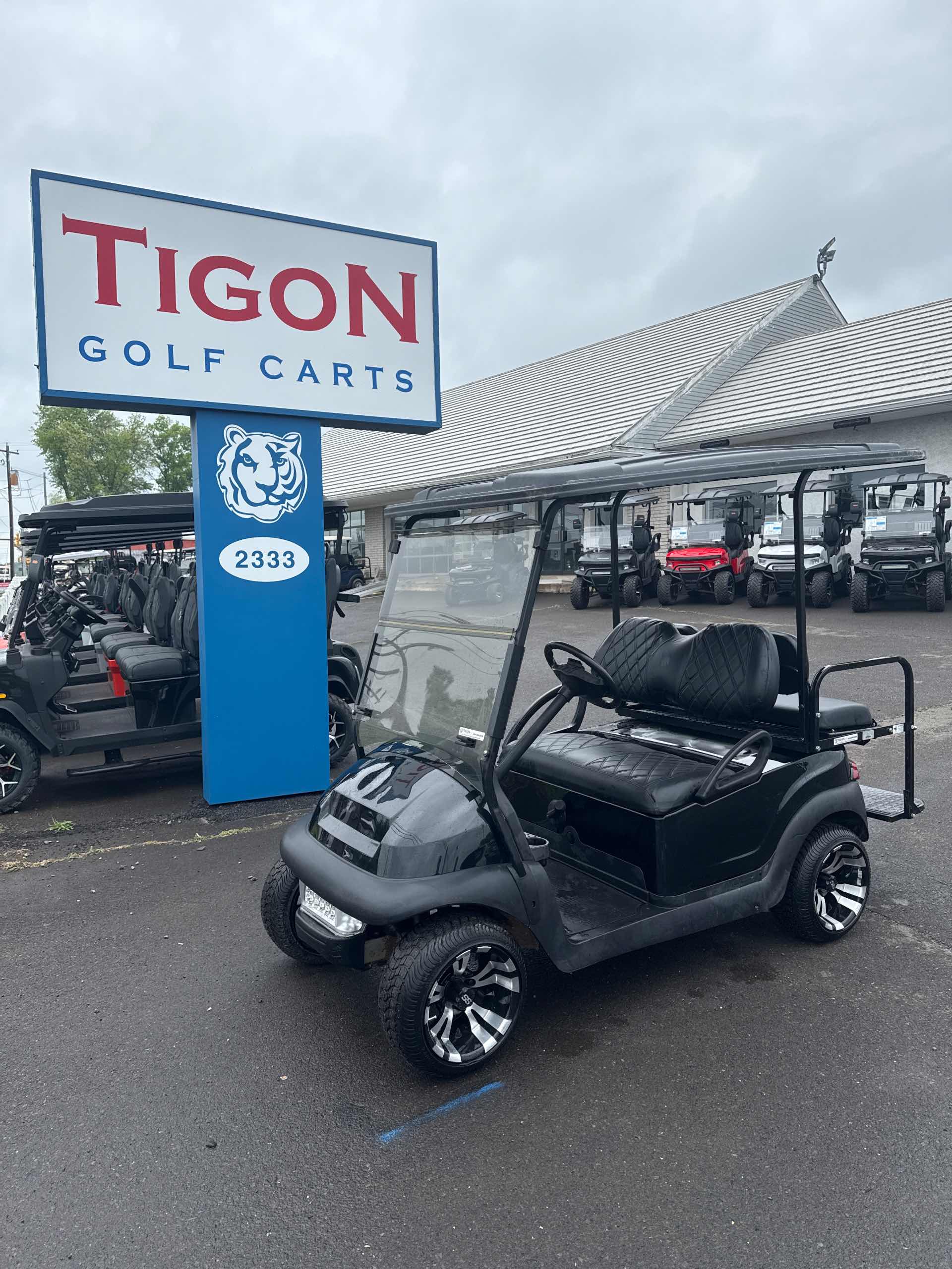 2013 Club Car Precedent Golf Cart in Black