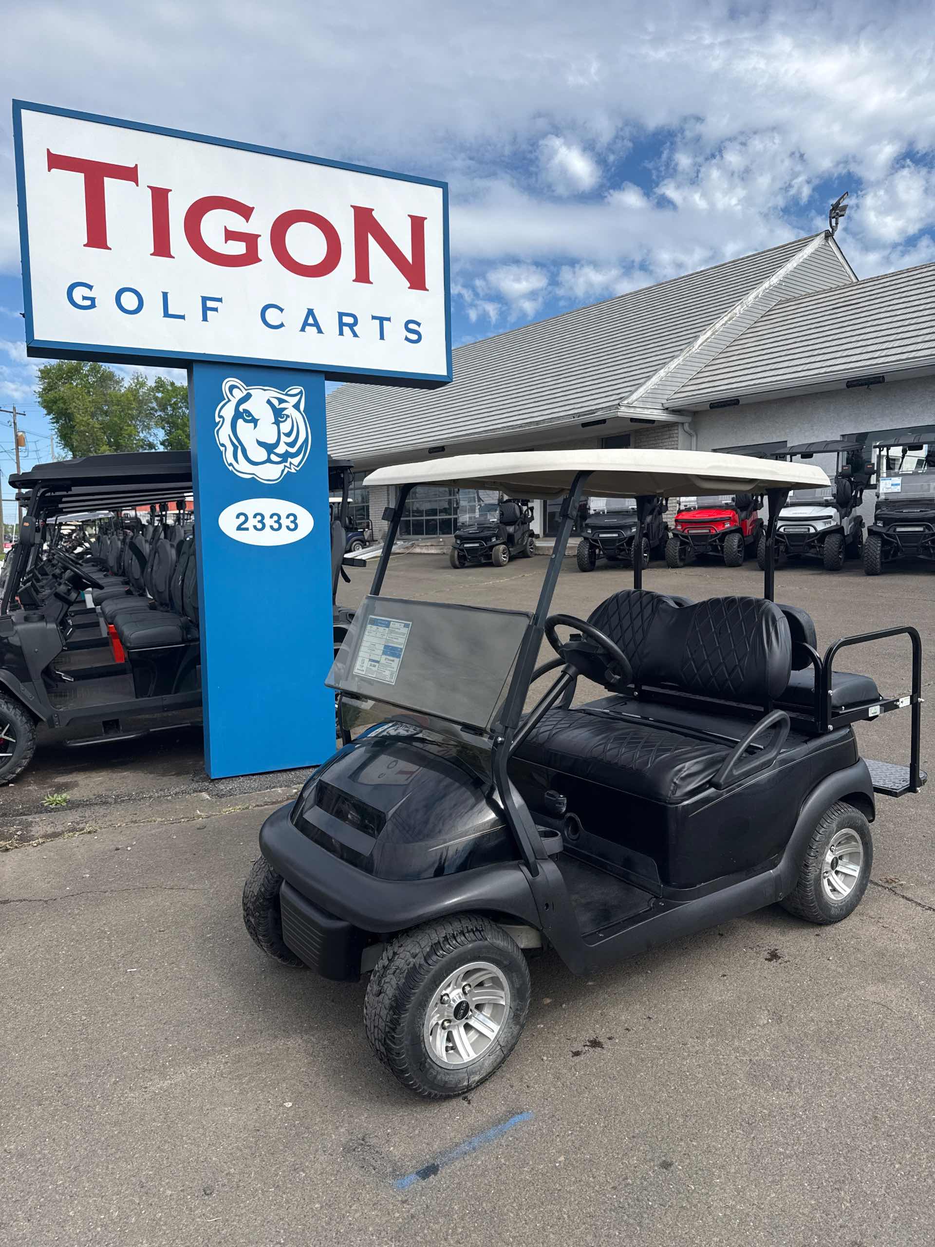 2016 Club Car Precedent Golf Cart in Black