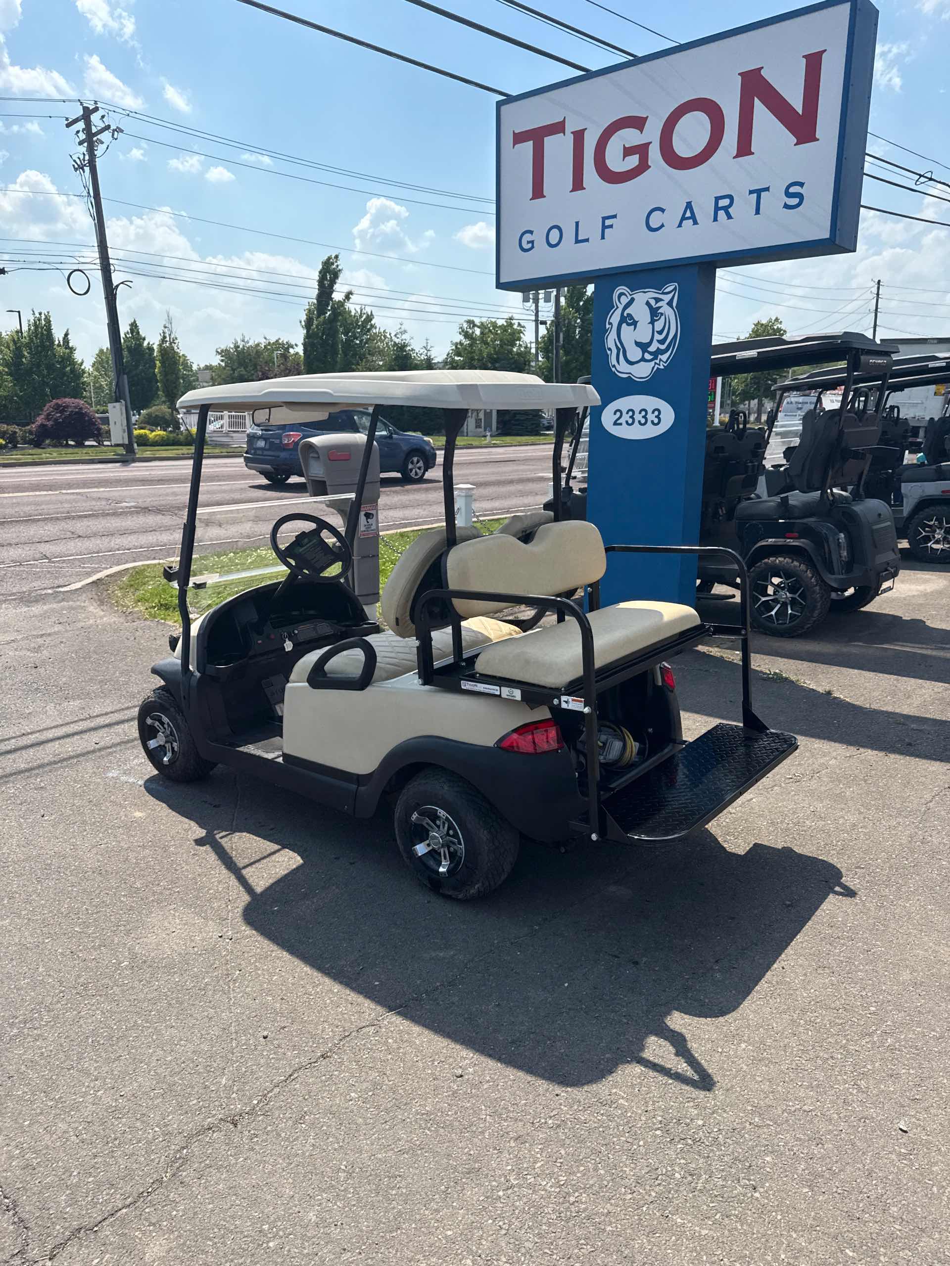 2008 Club Car Precedent Beige image 3