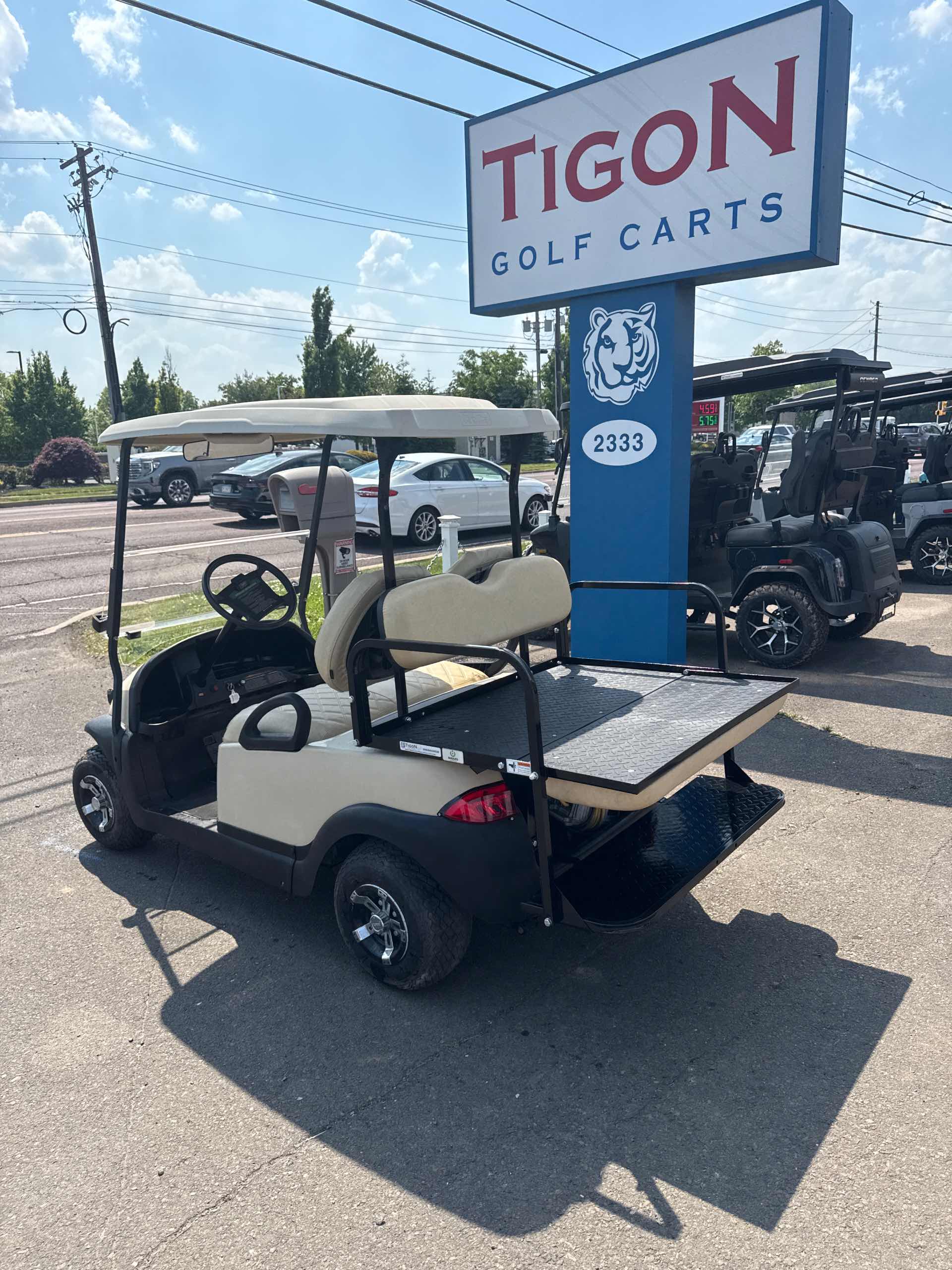 2008 Club Car Precedent Beige image 4
