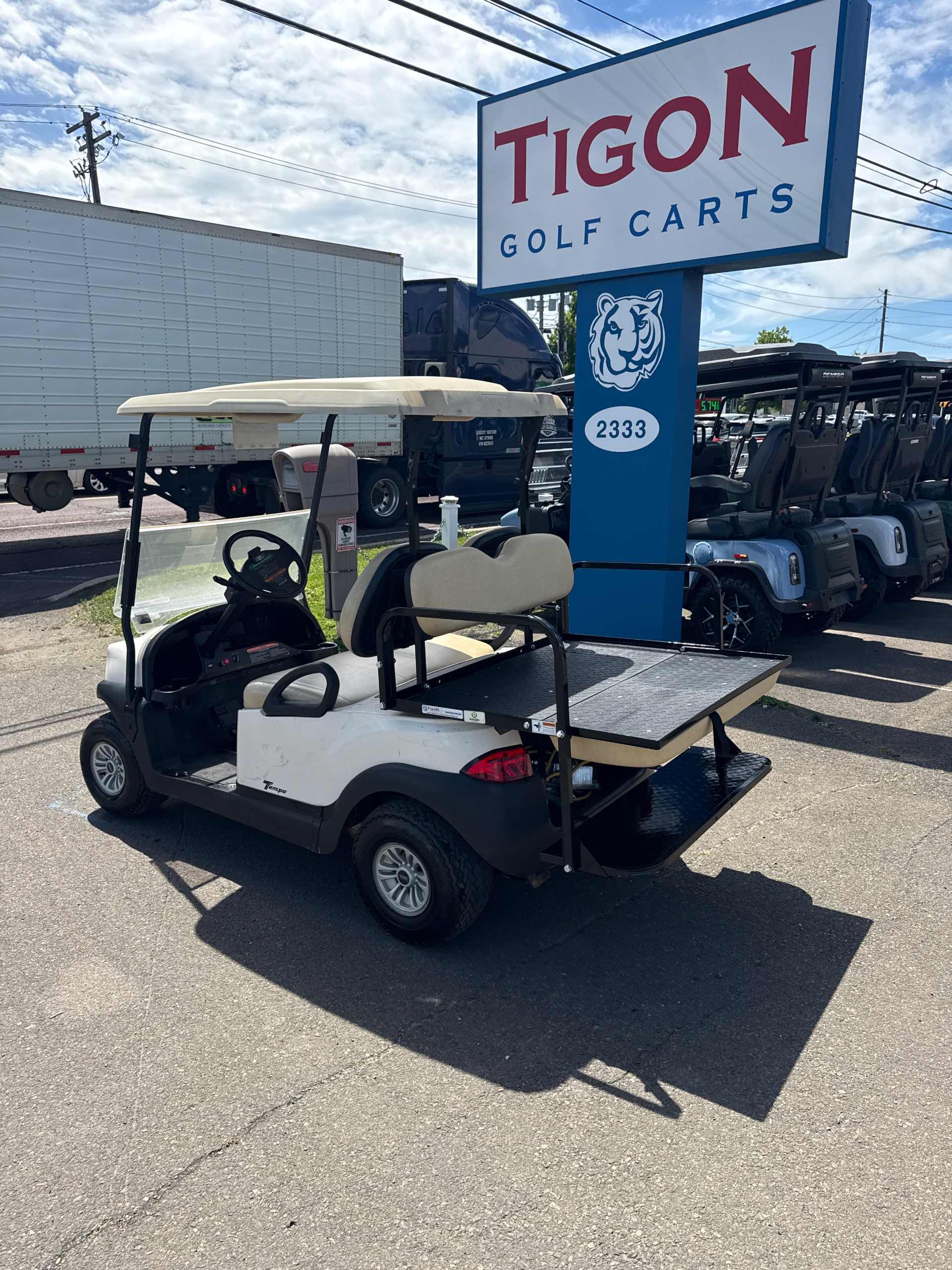 2018 Club Car Tempo Beige image 4