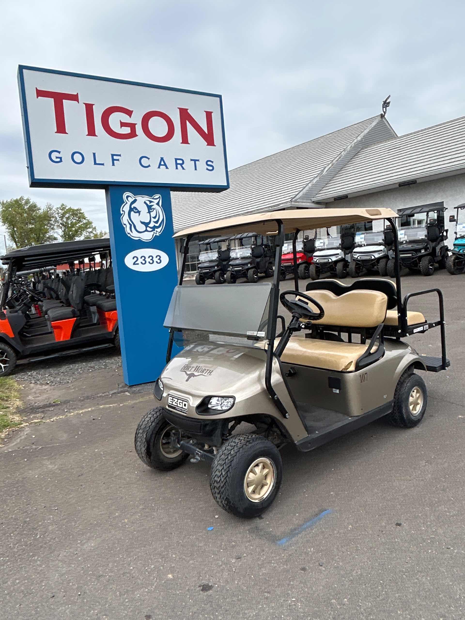 2021 EZGO TXT Golf Cart in Champane