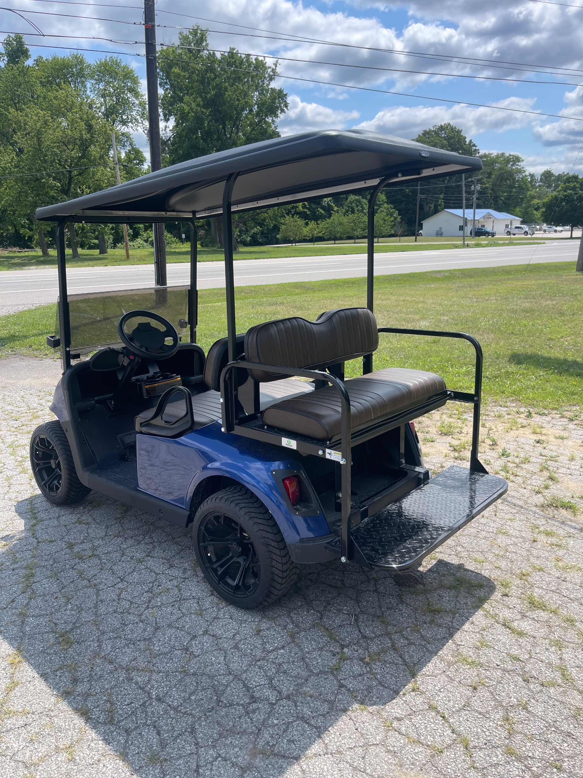 2020 EZGO RXV Blue image 3