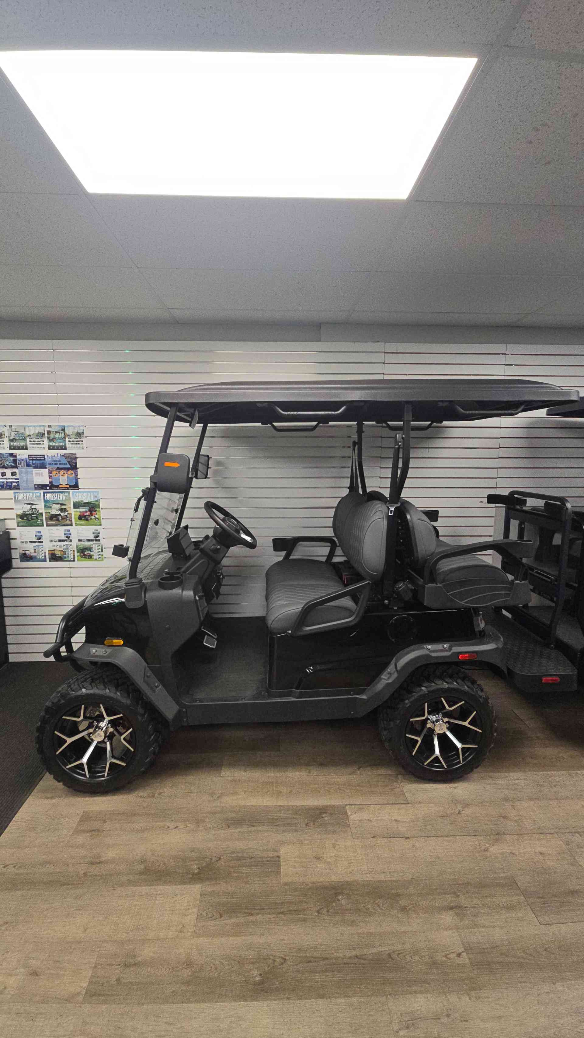 2026 Denago Nomad XL Black image 2