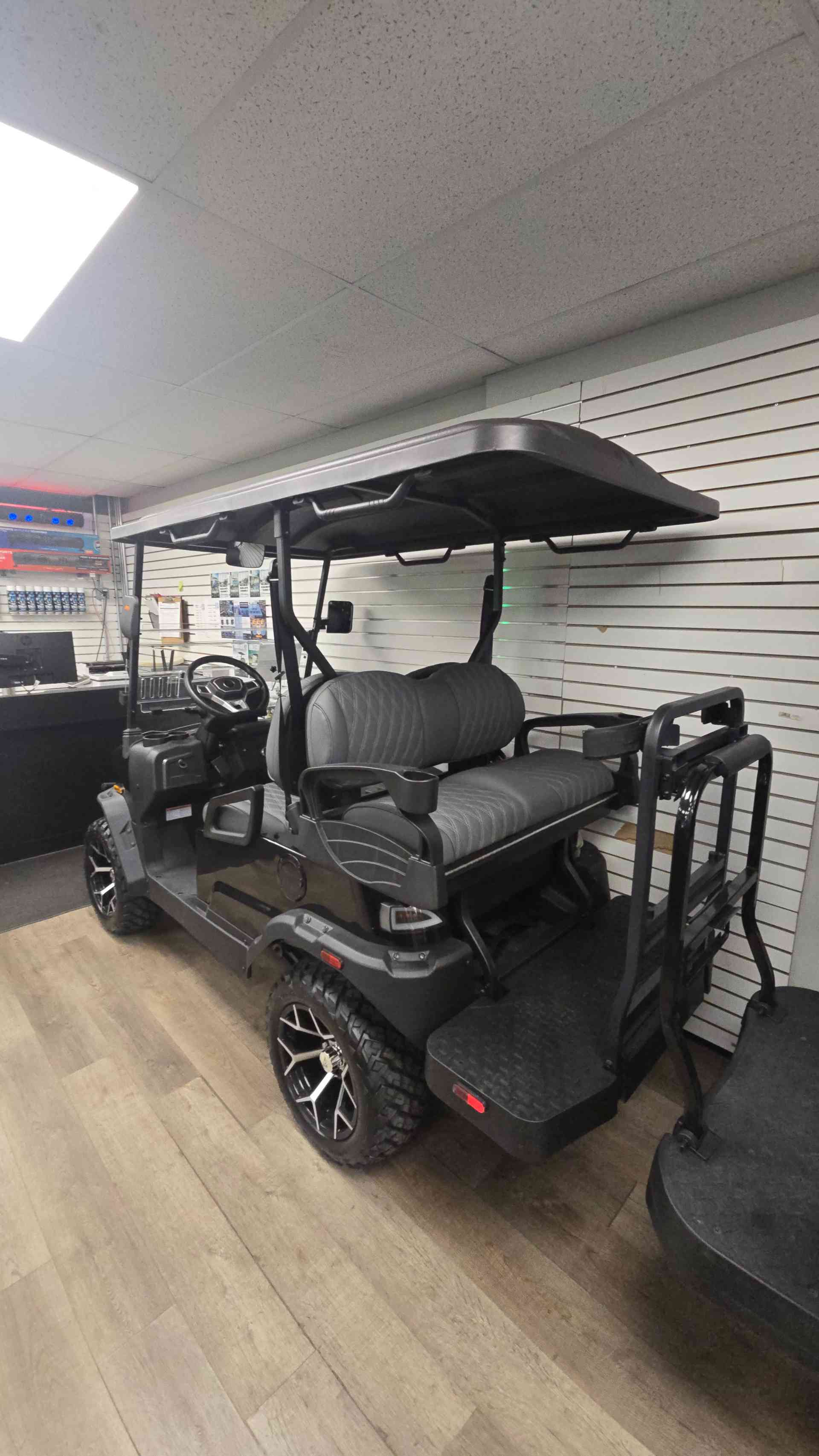 2026 Denago Nomad XL Black image 3