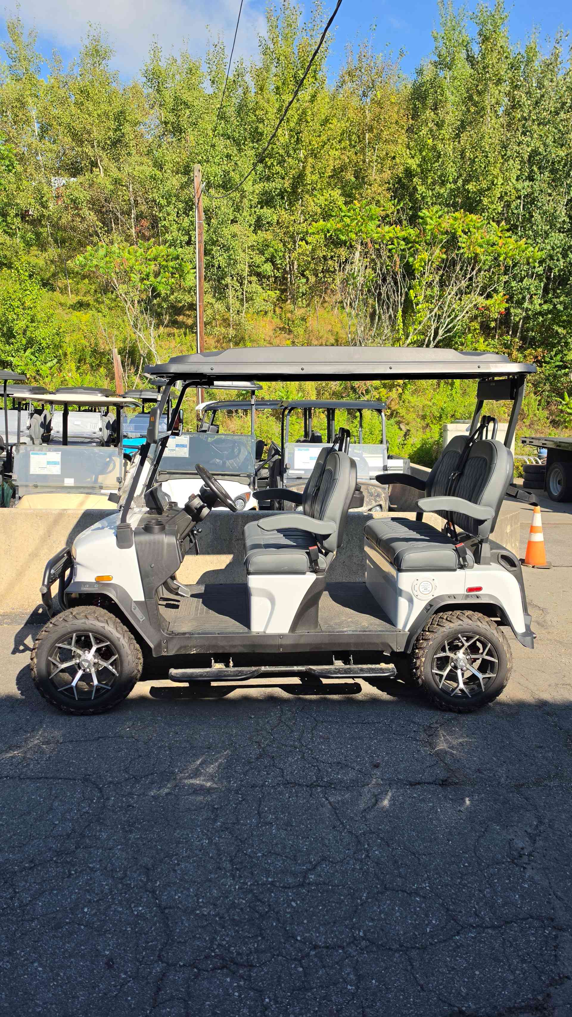 2026 Denago Rover XL White image 2