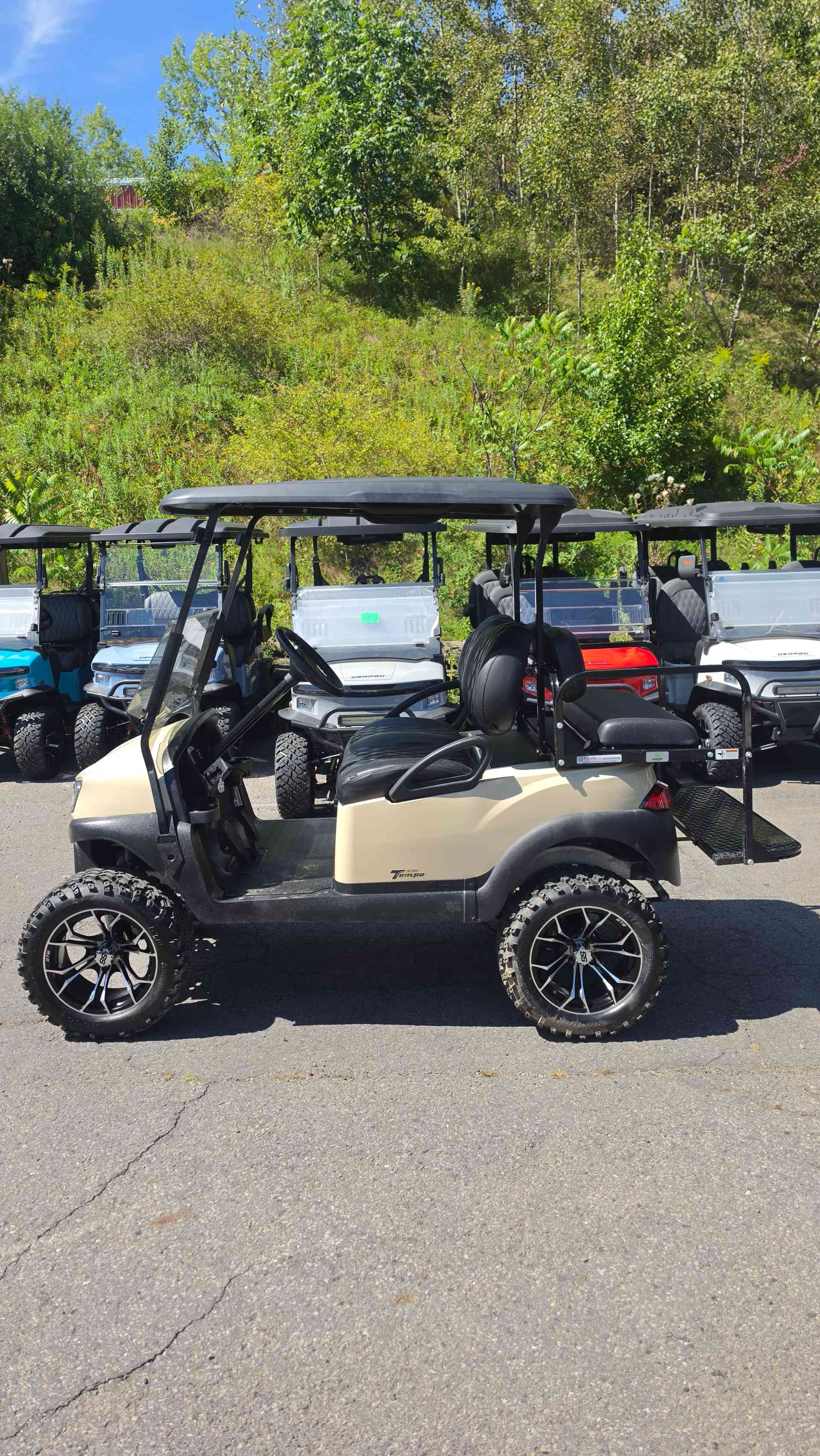 2020 Club Car Tempo Beige image 2