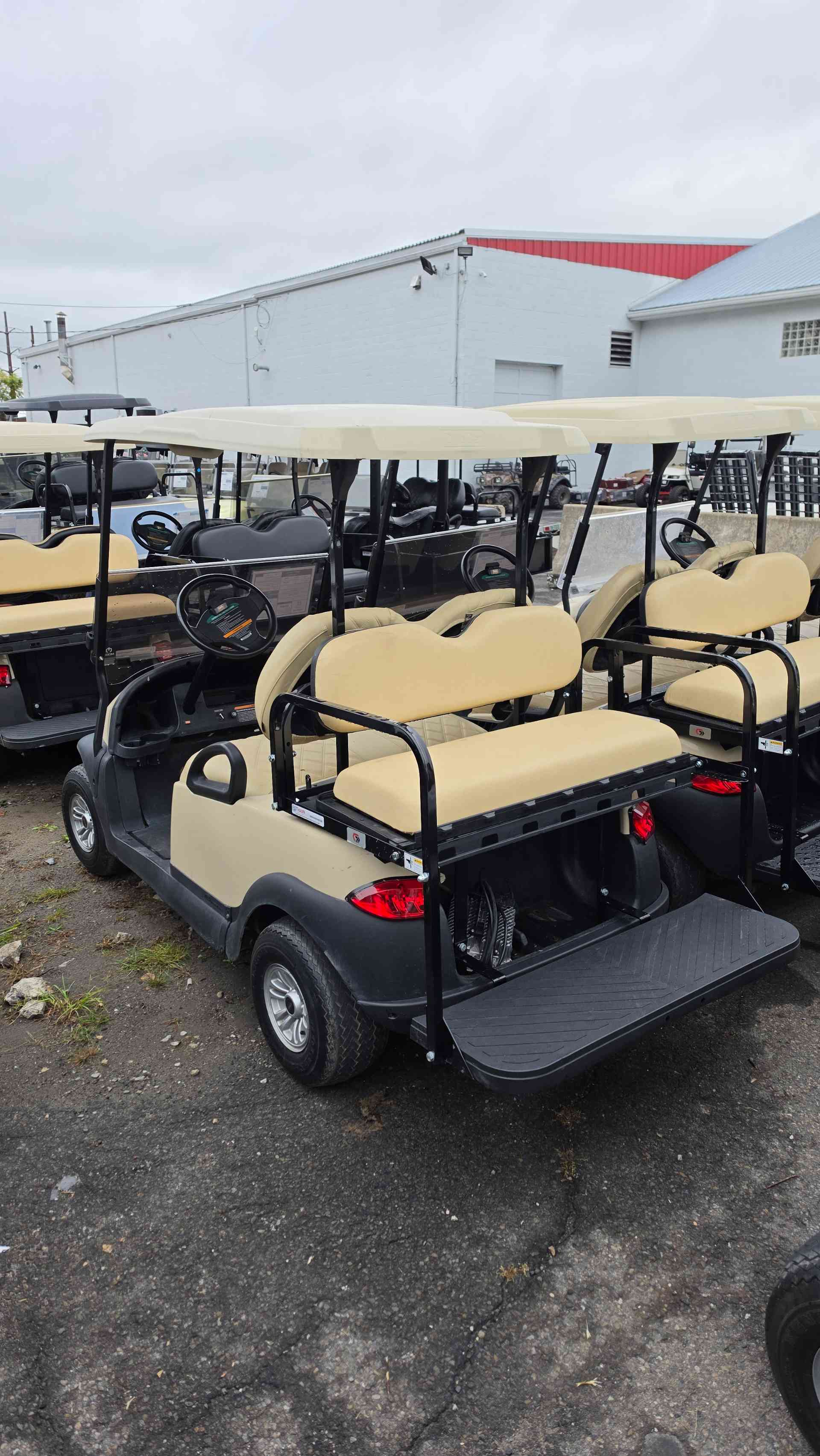 2016 Club Car Precedent Beige image 3