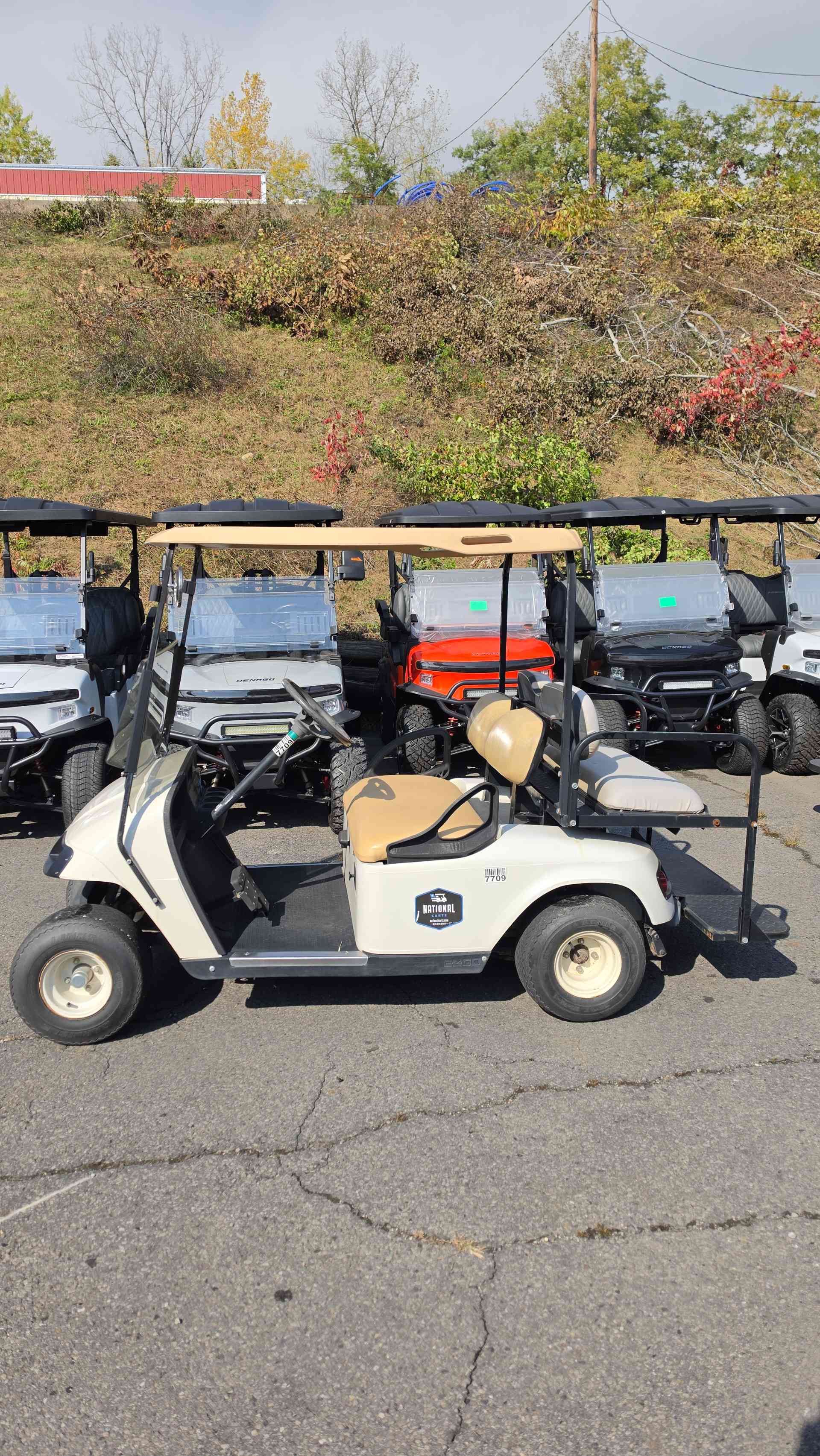 2008 EZGO TXT White image 2