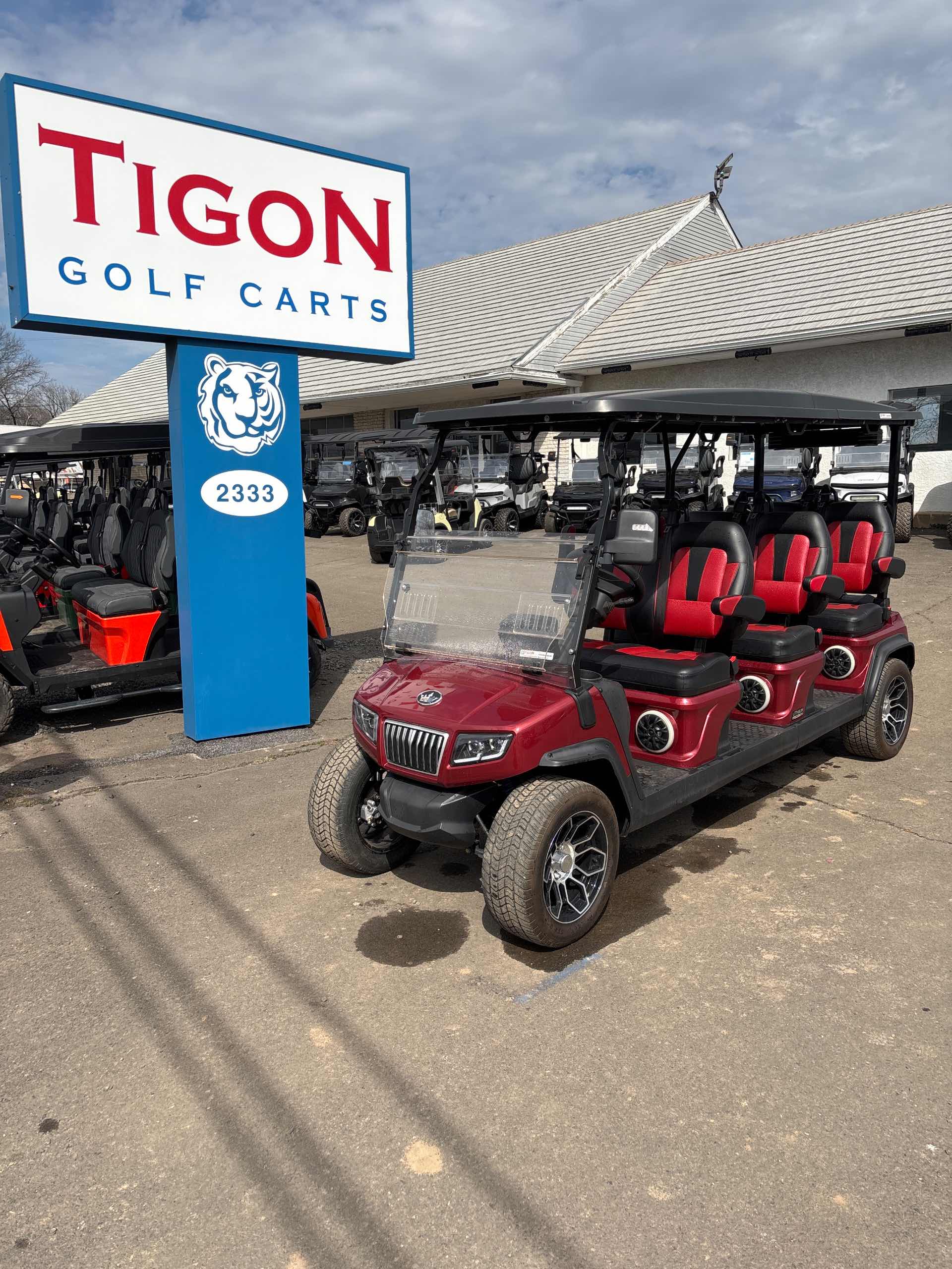 2025 Evolution D5 Ranger 6 PLUS Golf Cart in Flamenco Red