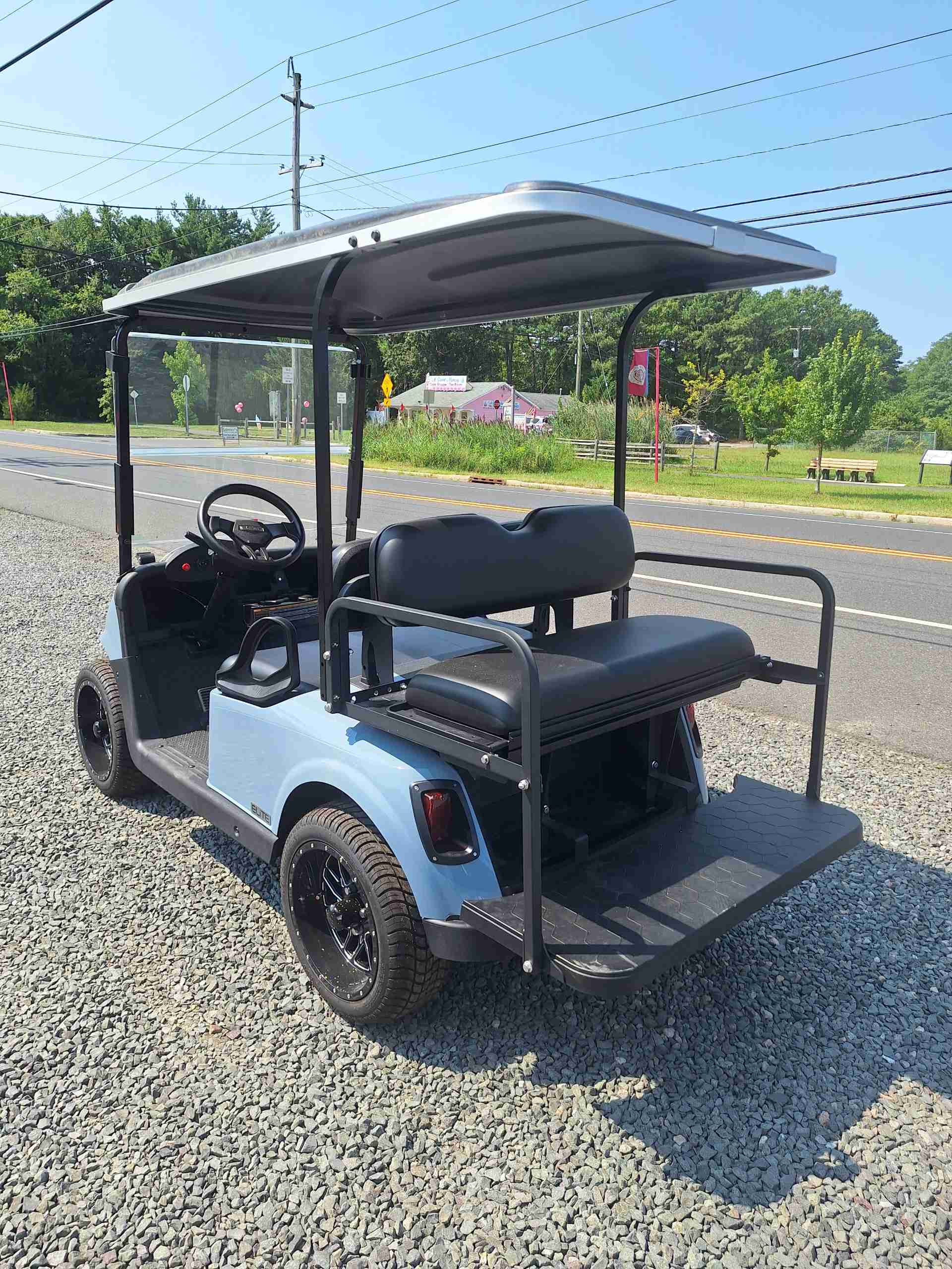 2021 EZGO RXV Blue image 3
