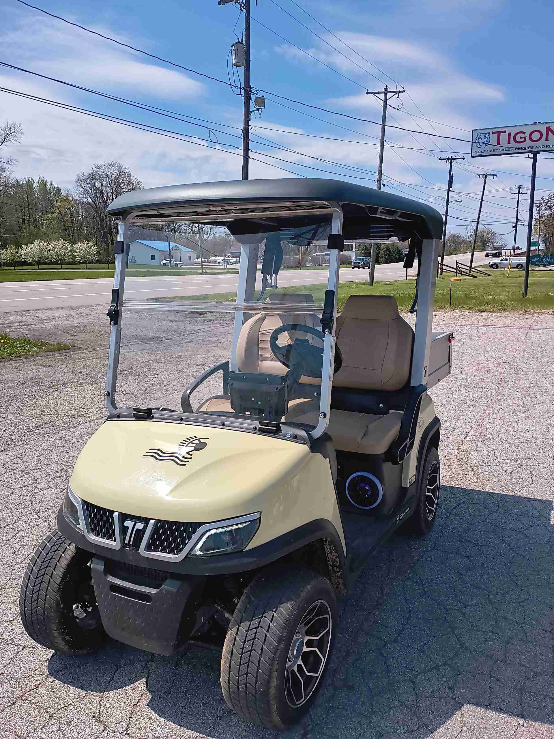 2025 Tara Spirit Plus Golf Cart in Beige