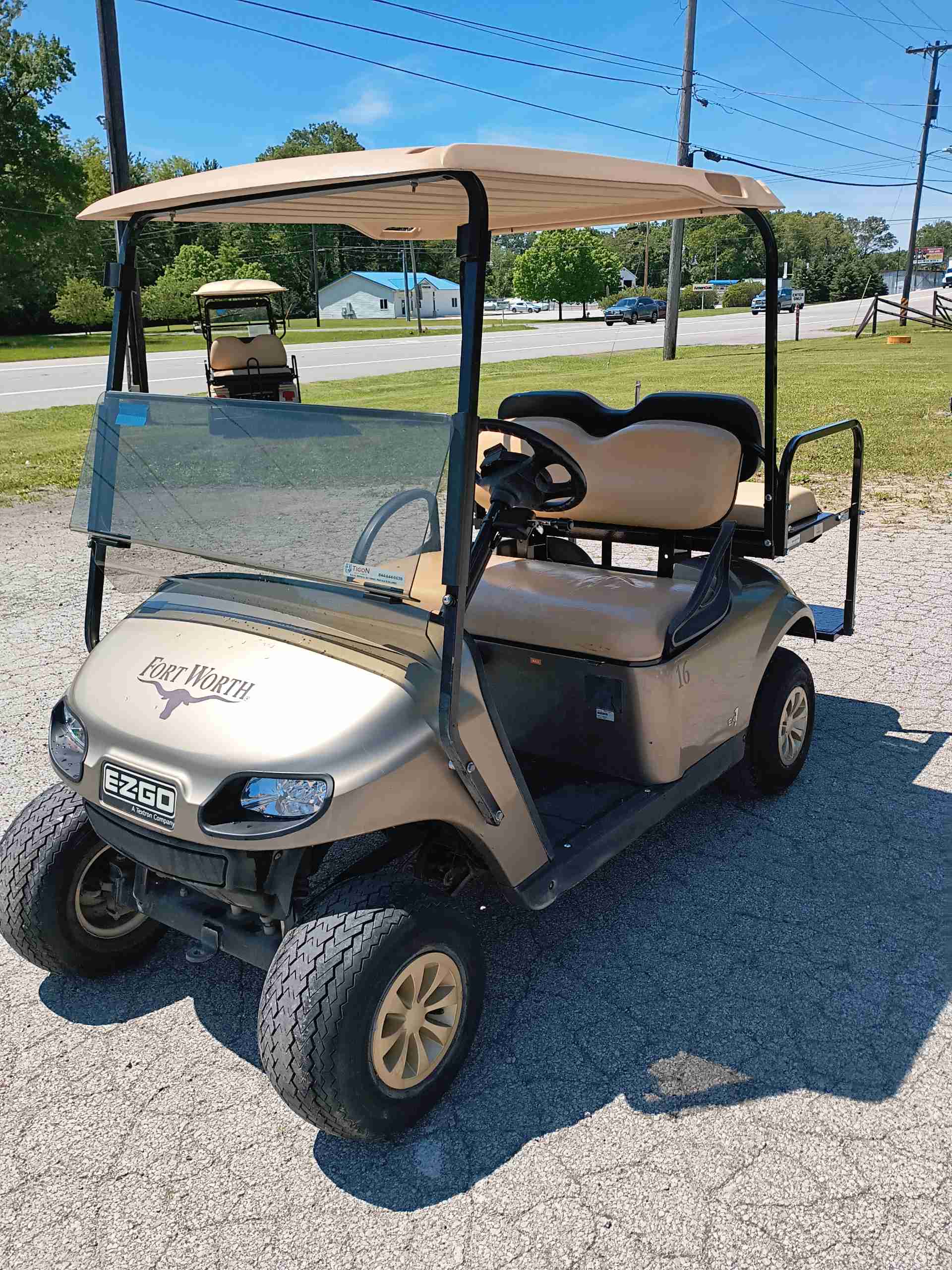 2021 EZGO TXT Golf Cart in Champane