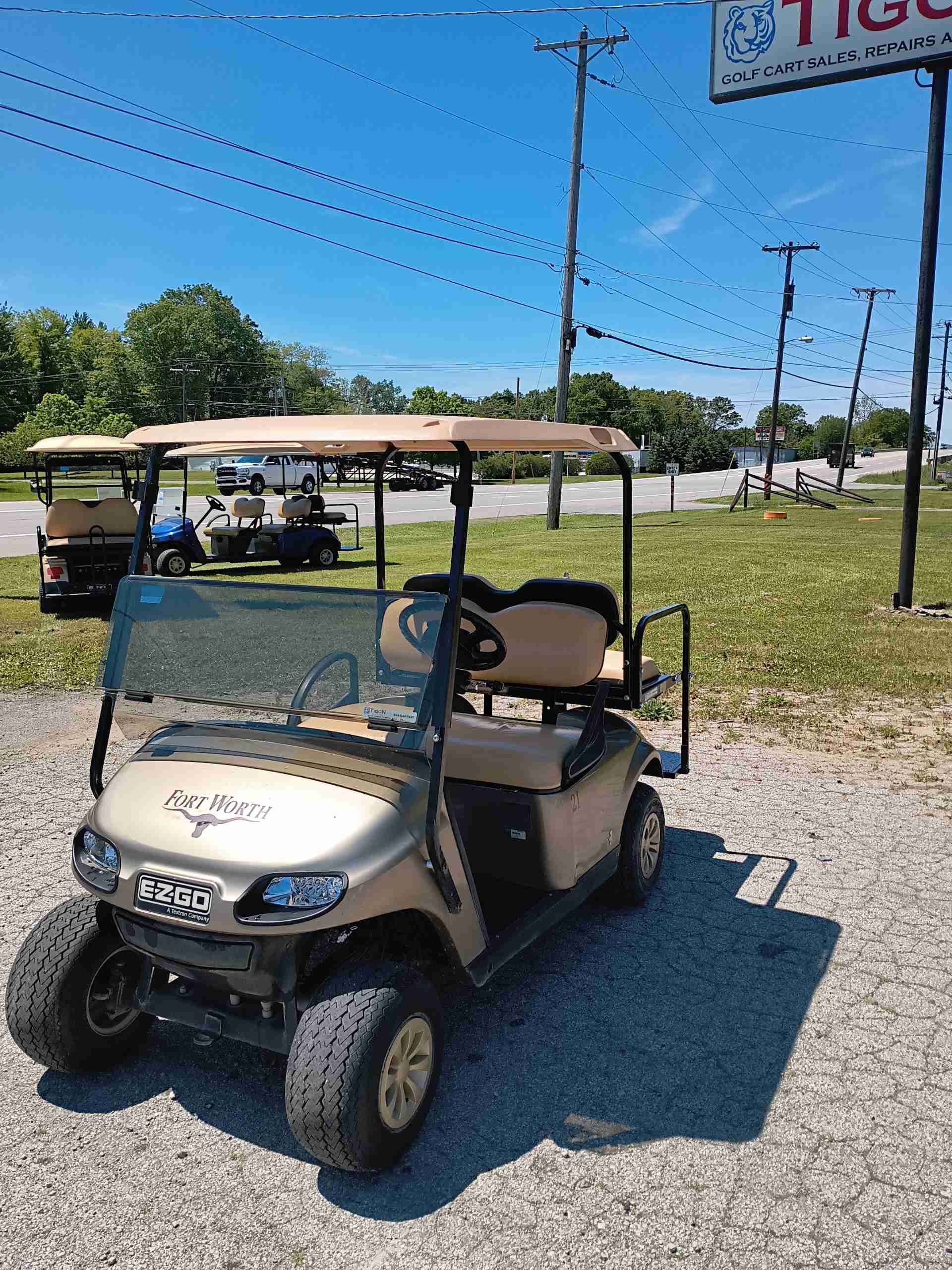 2021 EZGO TXT Golf Cart in Champane