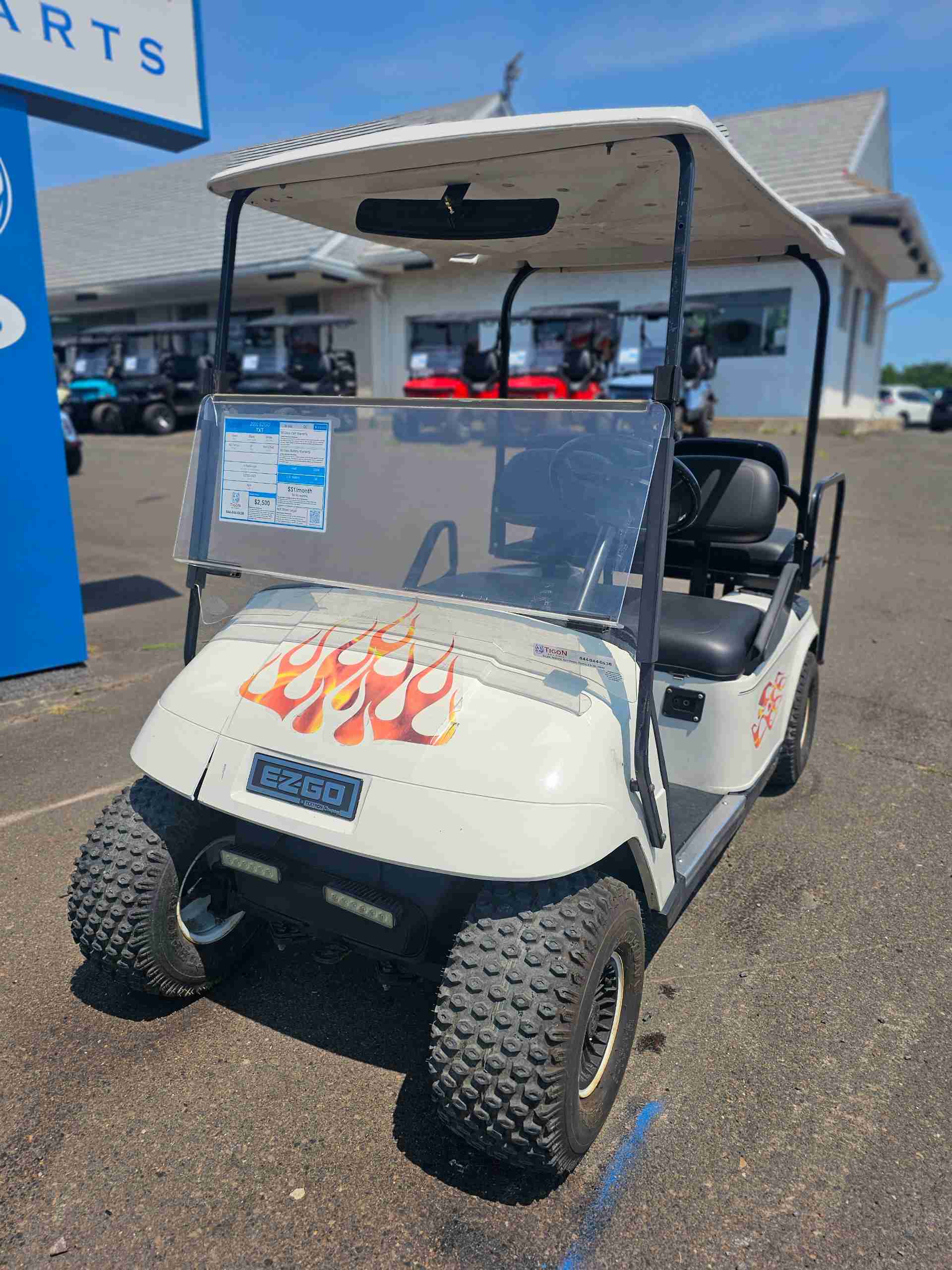 2000 EZGO TXT Golf Cart in White
