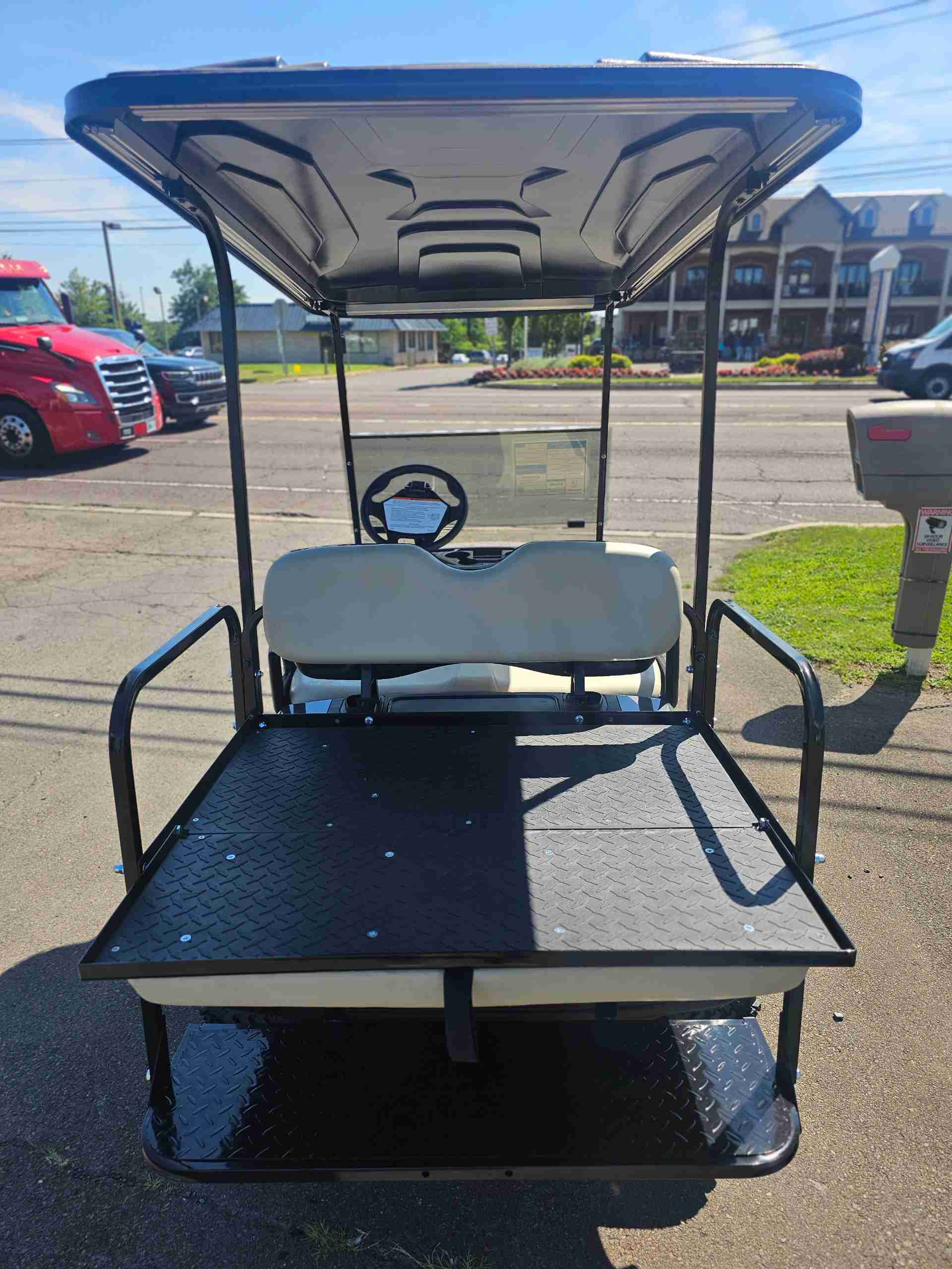 2027 Yamaha Drive 2 Armour Gray image 4