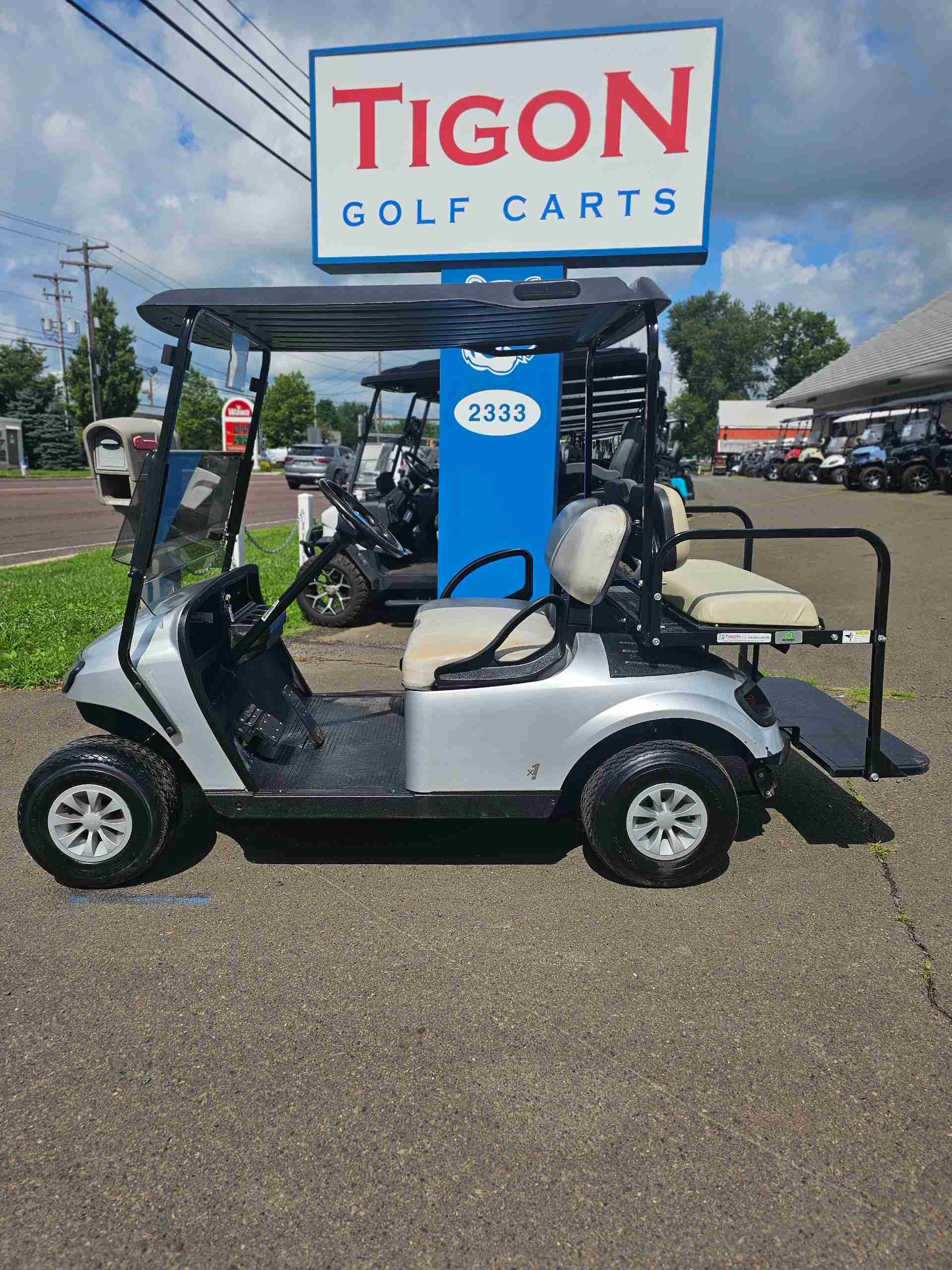 2022 EZGO TXT Silver image 2