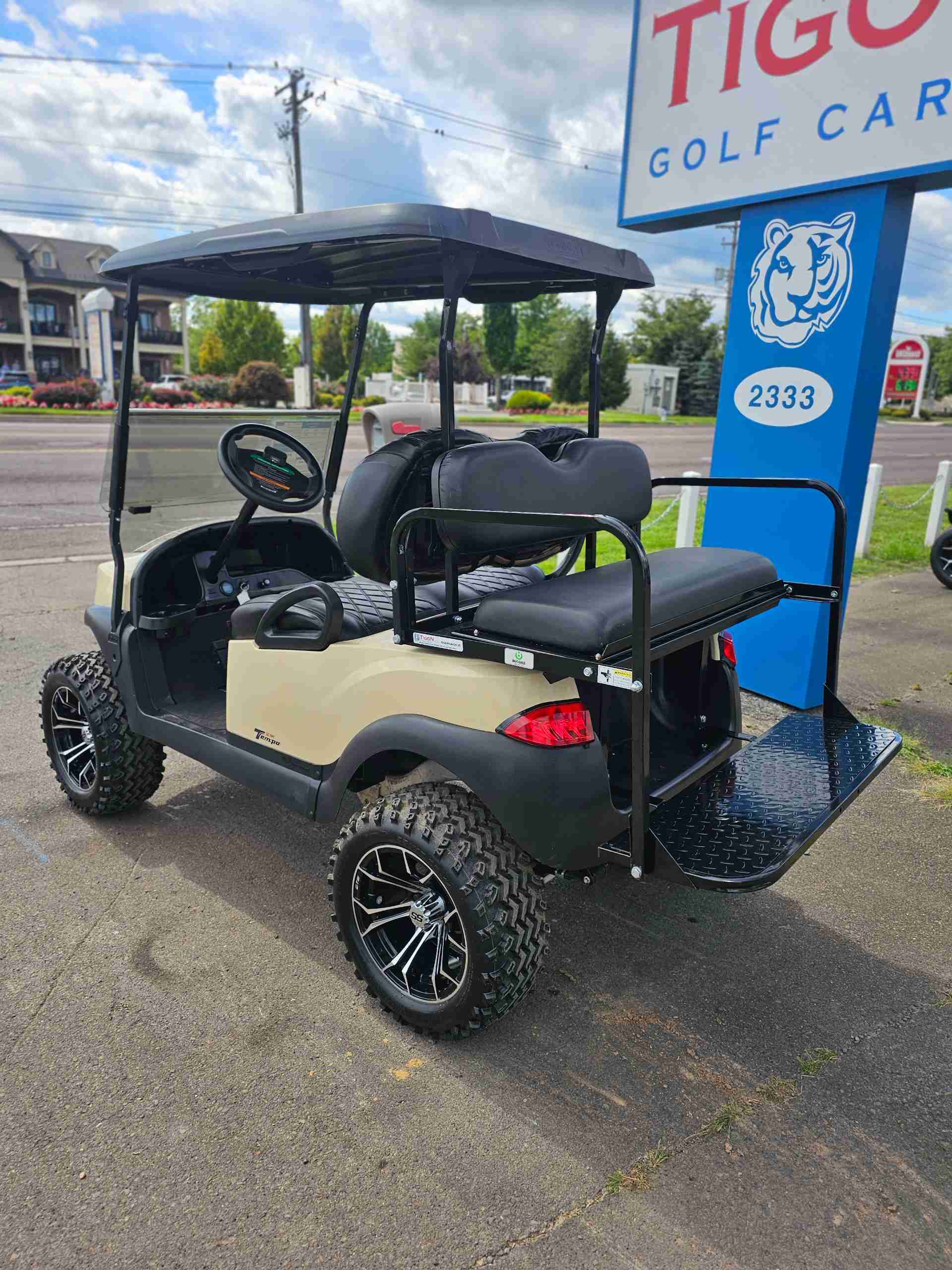 2020 Club Car Tempo Beige image 3