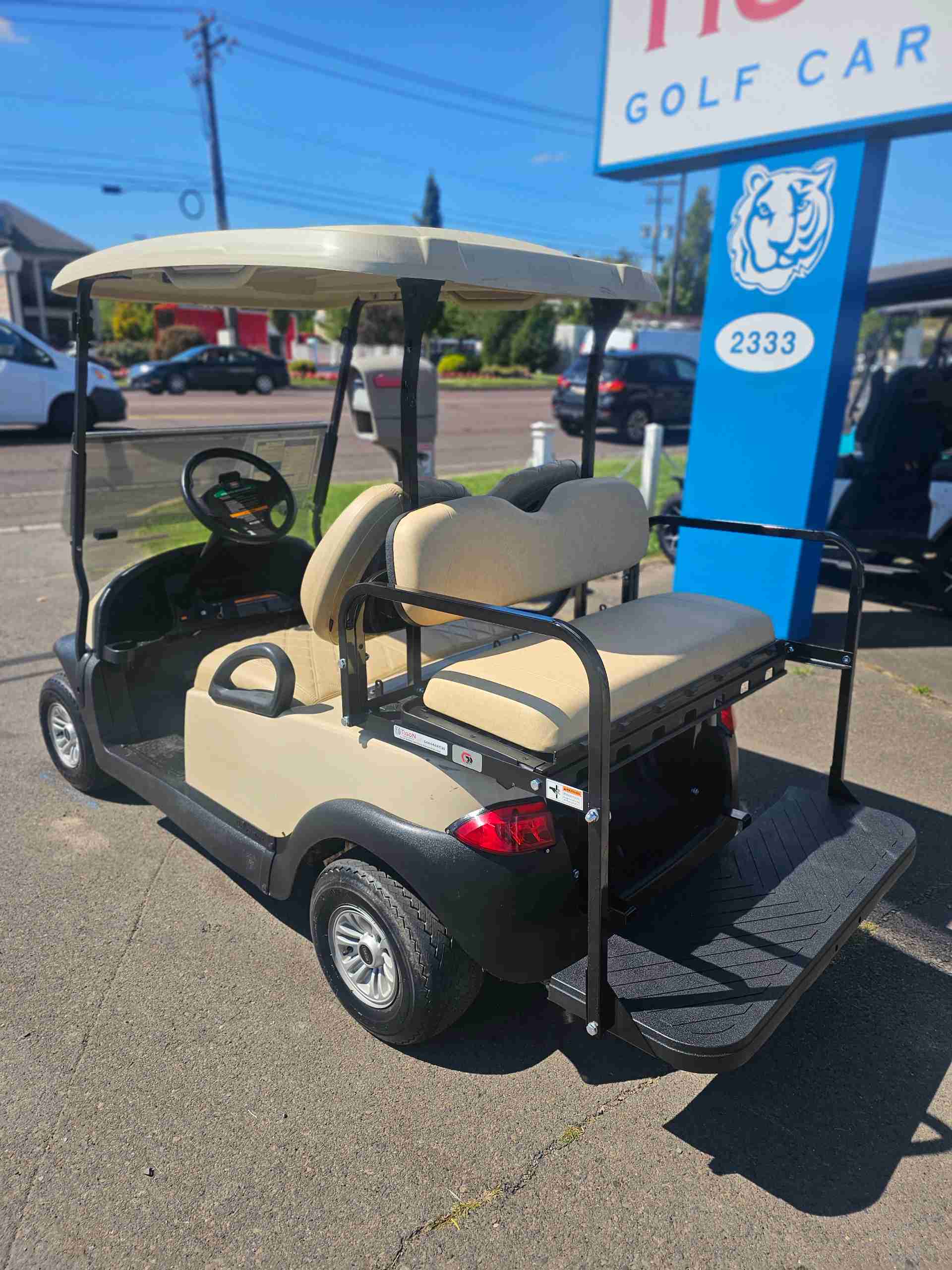 2016 Club Car Precedent Beige image 3