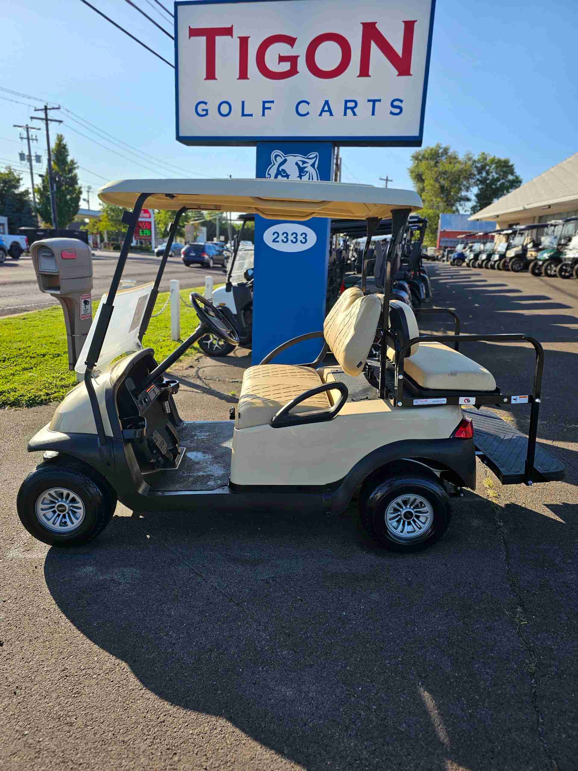 2018 Club Car Precedent Beige image 2