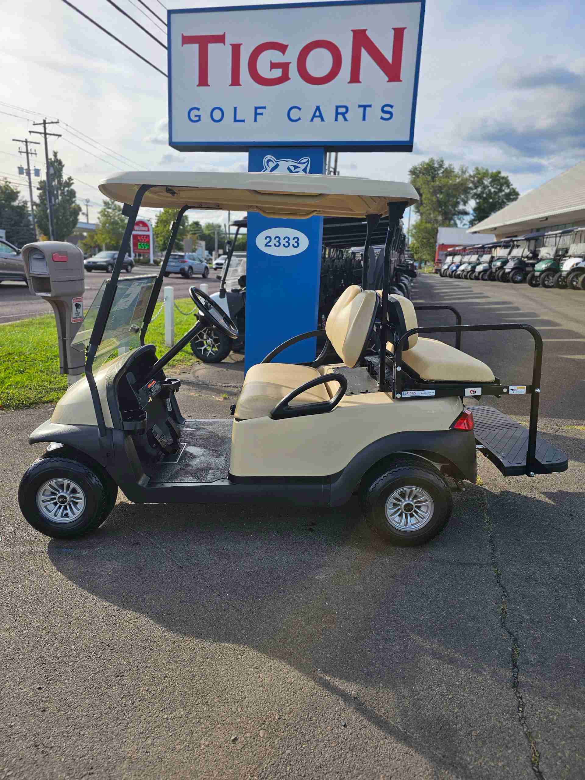 2018 Club Car Precedent Beige image 2