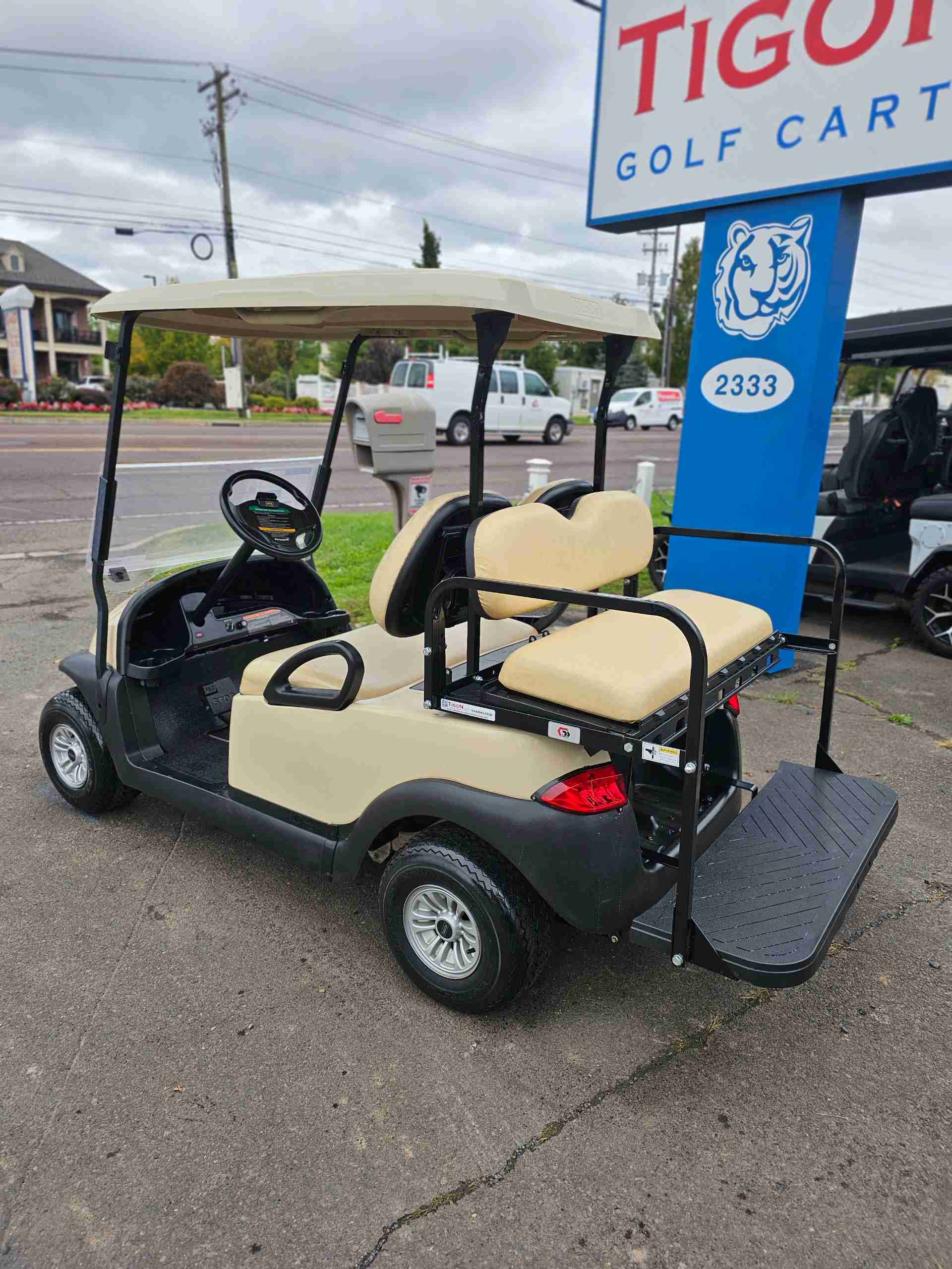 2018 Club Car Precedent Beige image 3