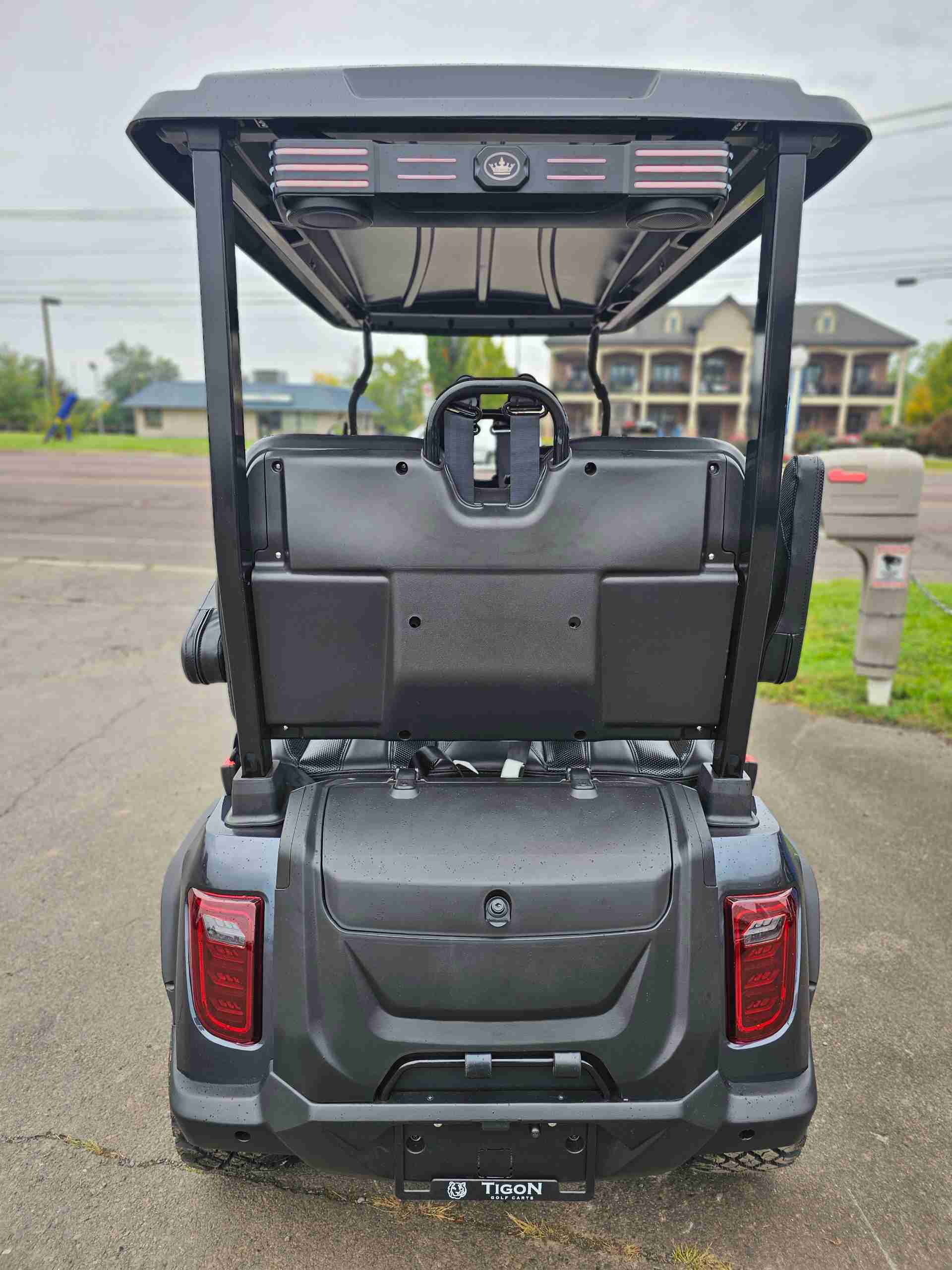 2027 Evolution D5 Maverick 4 PLUS Arctic Gray image 4