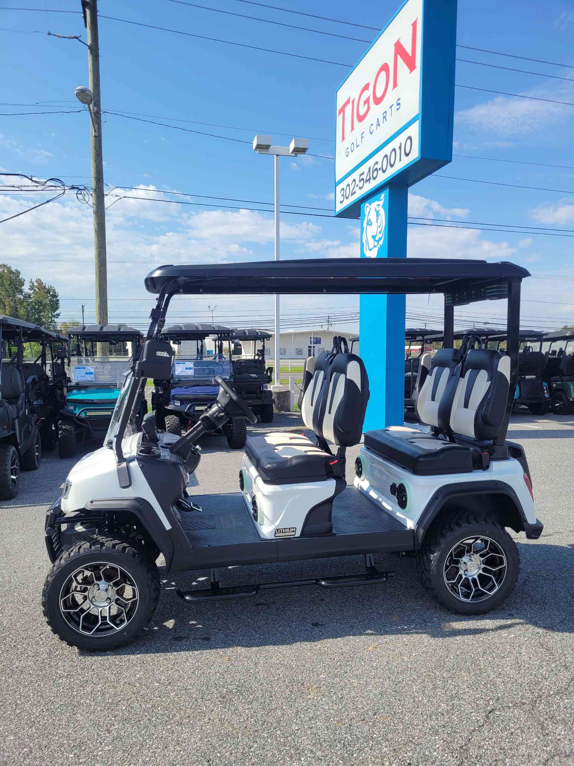2027 Evolution D5 Maverick 4 PLUS White image 2