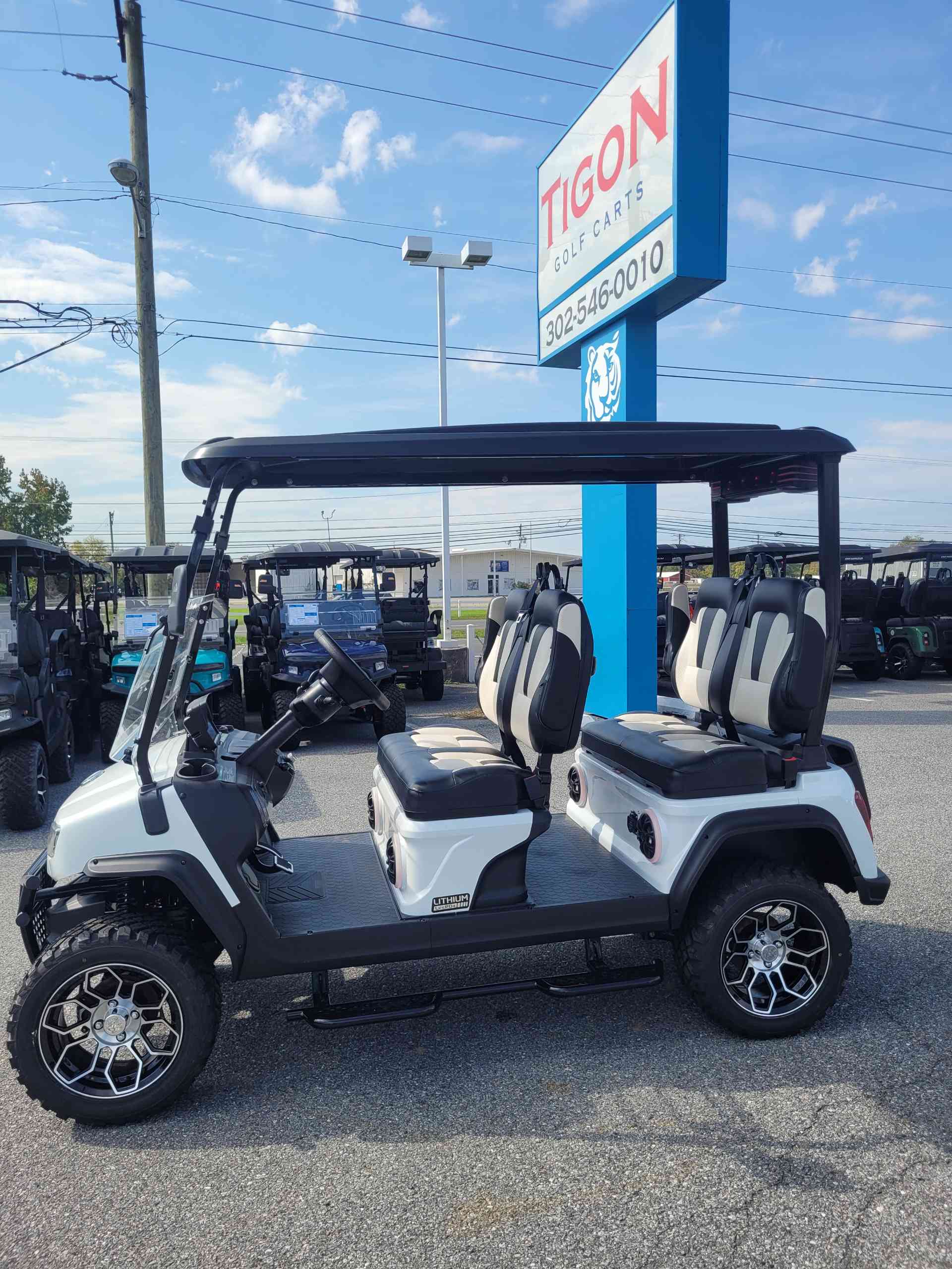 2027 Evolution D5 Maverick 4 PLUS White image 2