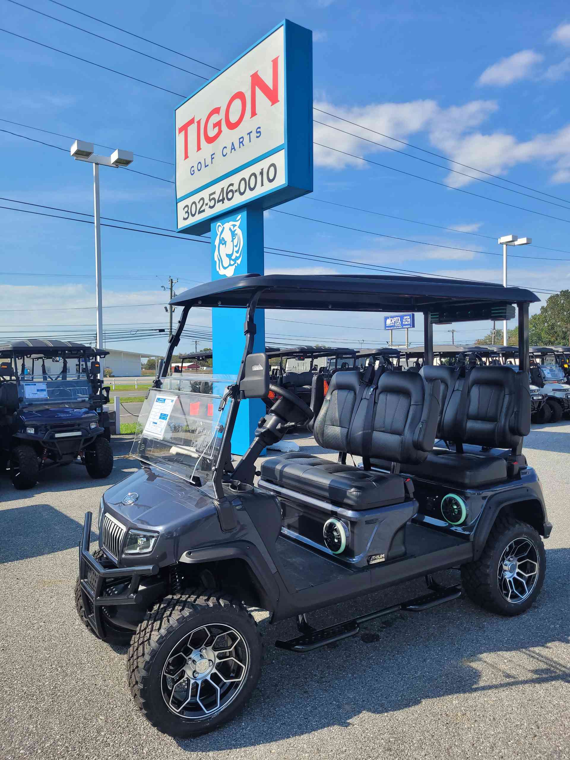 2027 Evolution D5 Maverick 4 PLUS Golf Cart in Arctic Gray