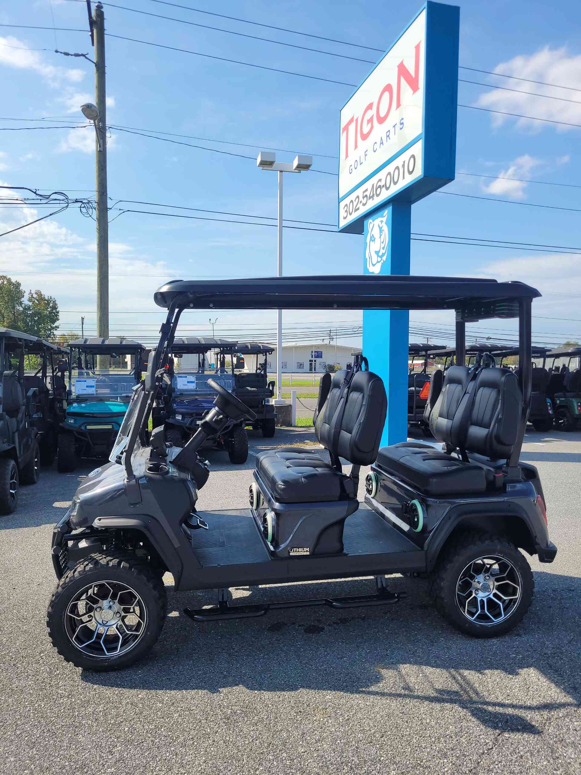2027 Evolution D5 Maverick 4 PLUS Arctic Gray image 2